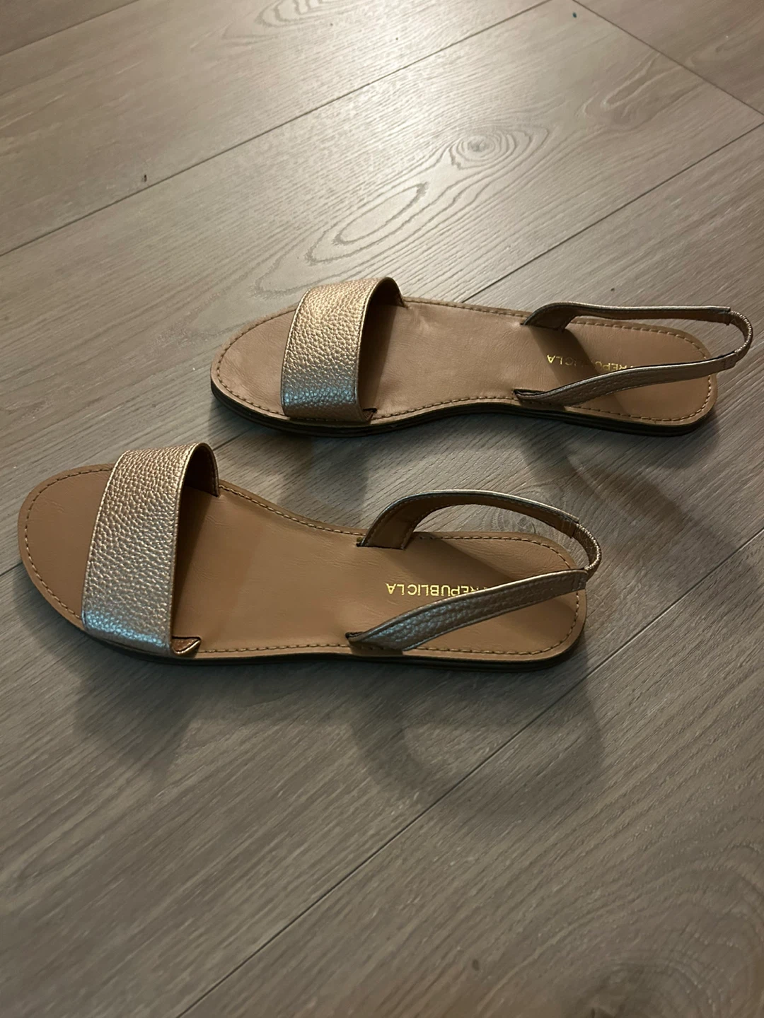Shoe Republica Gold Sandals - Size 7