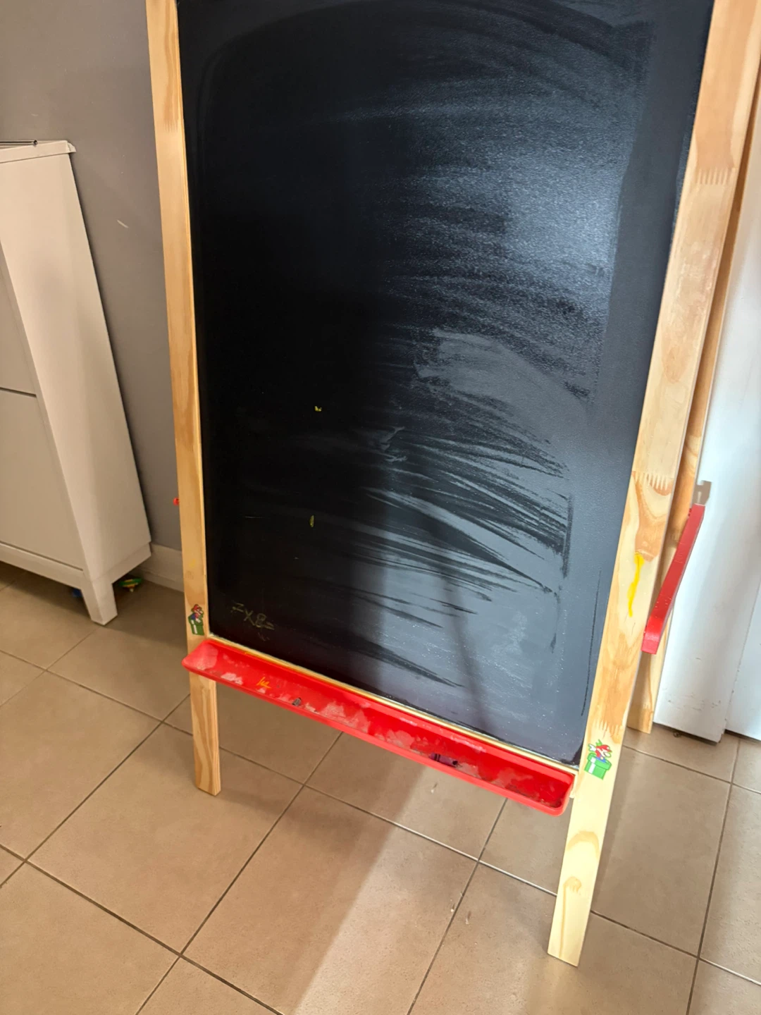 Kids Easel - Whiteboard & Chalkboard