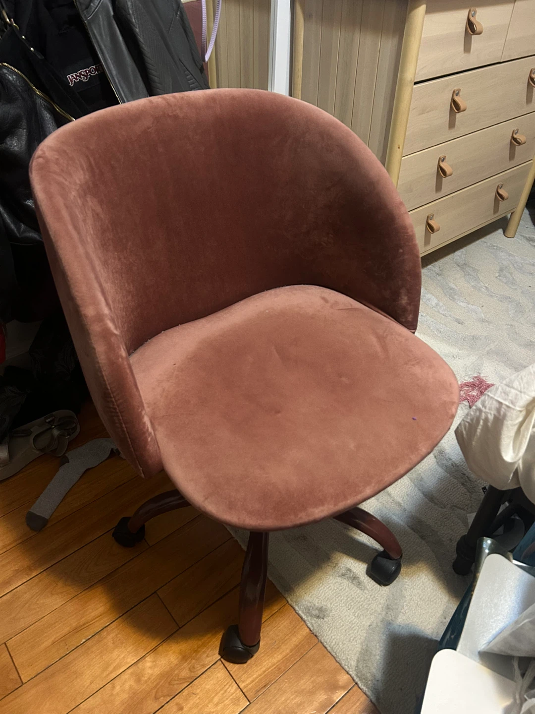 Rose Pink Velvet Swivel Desk Chair