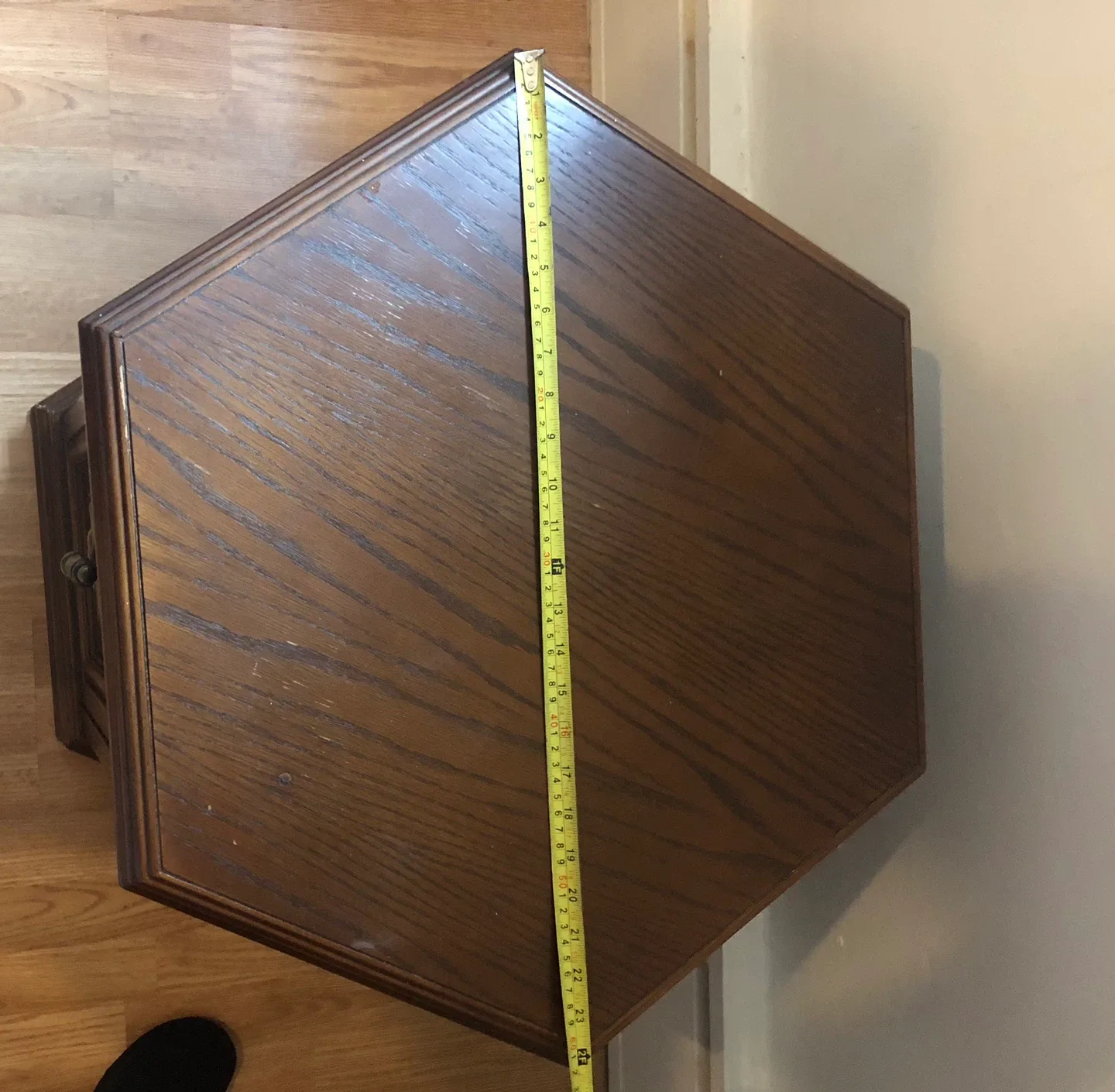 Vintage Hexagon Side Table with Storage image indicator(4)
