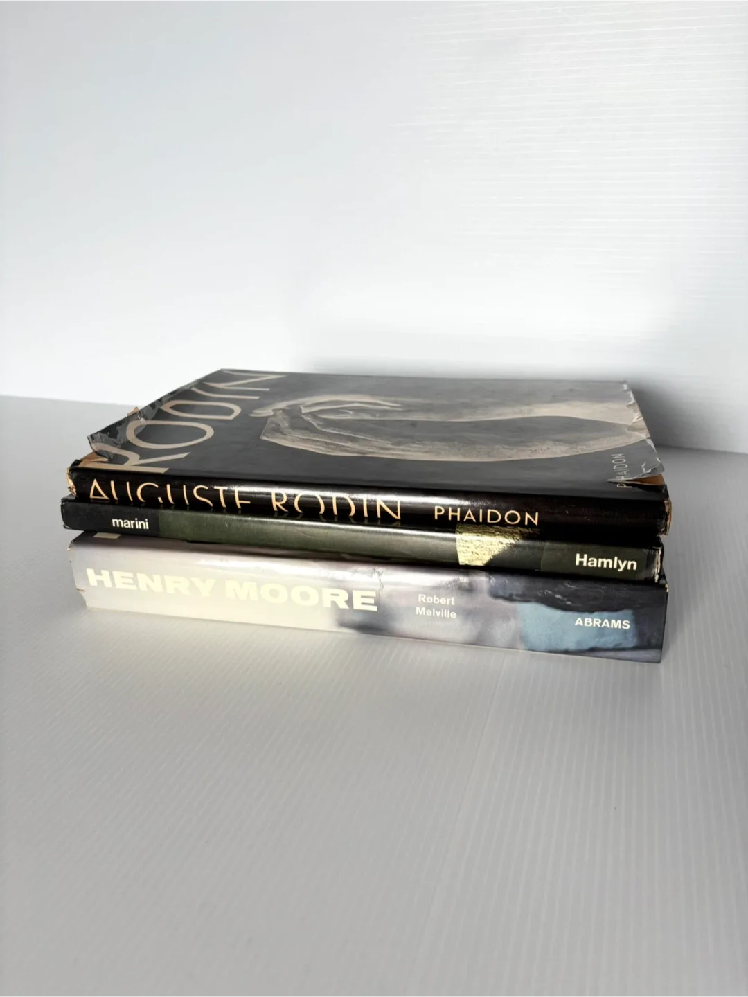 Vintage art sculpture books image indicator(2)