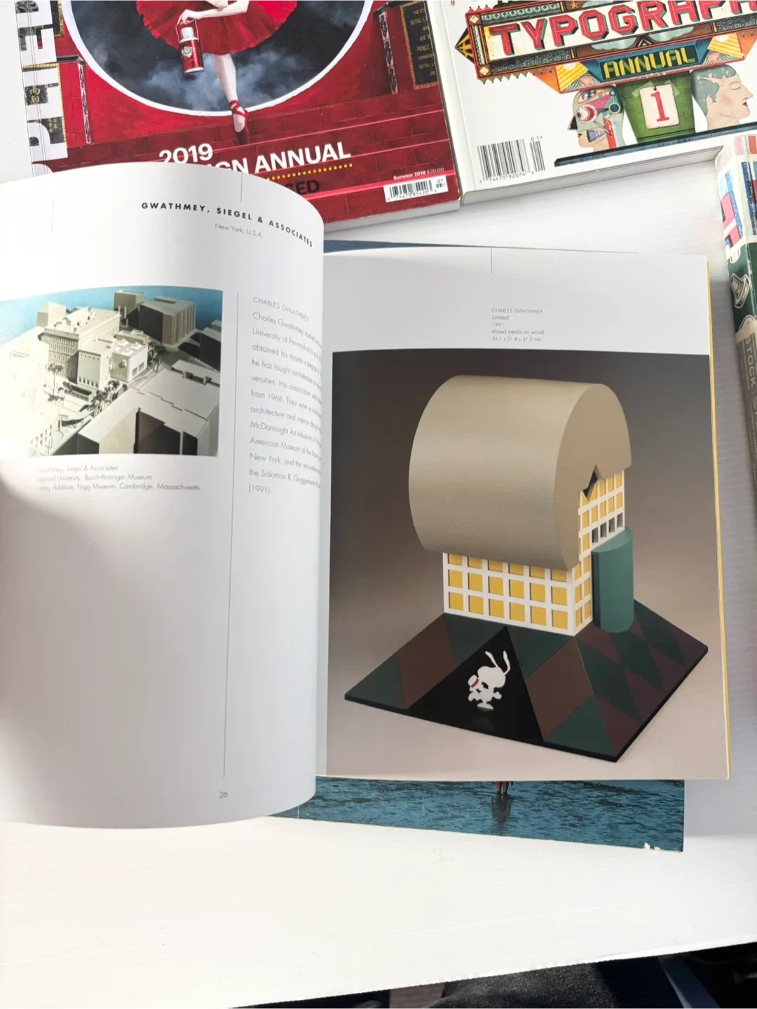 Art and typography and design books and magazines image indicator(6)