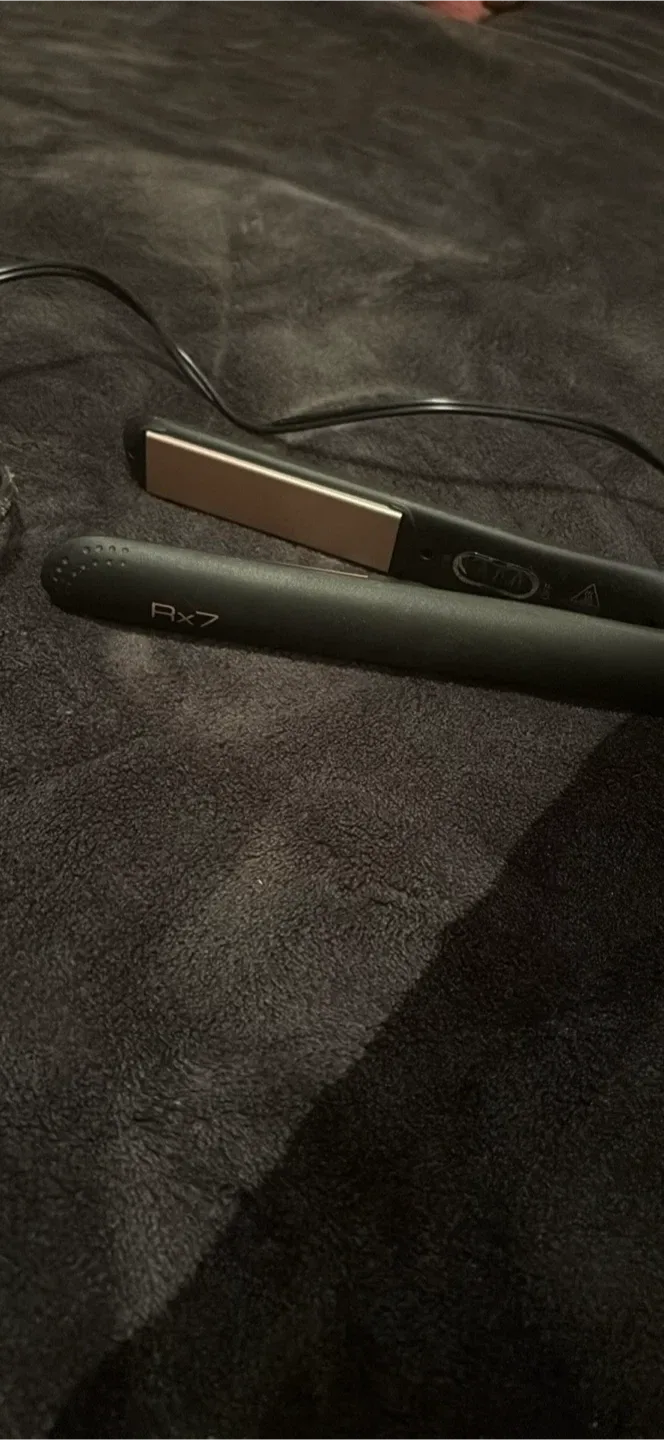 Rx7 Hair Straightener
