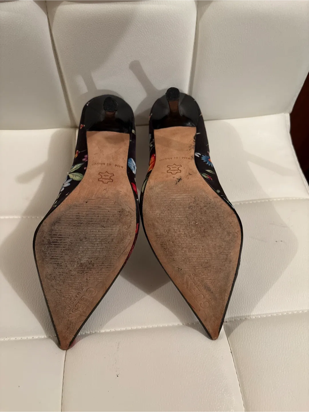 Guess Floral Print Heels size 8.5 image indicator(4)