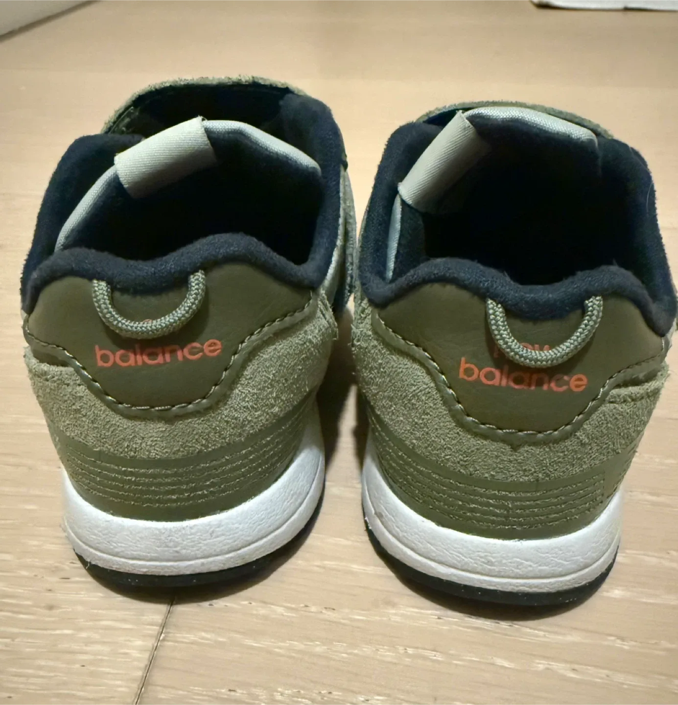 New Balance NW574SOF Sneakers US 9 image indicator(2)