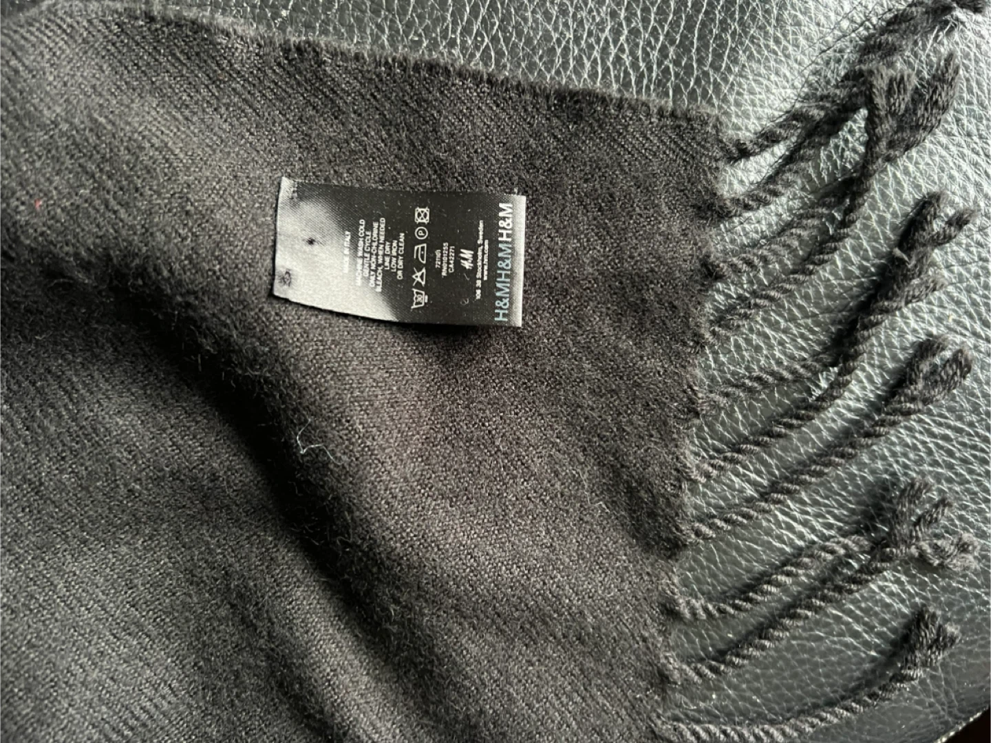 H&M Black Scarf - photo 4