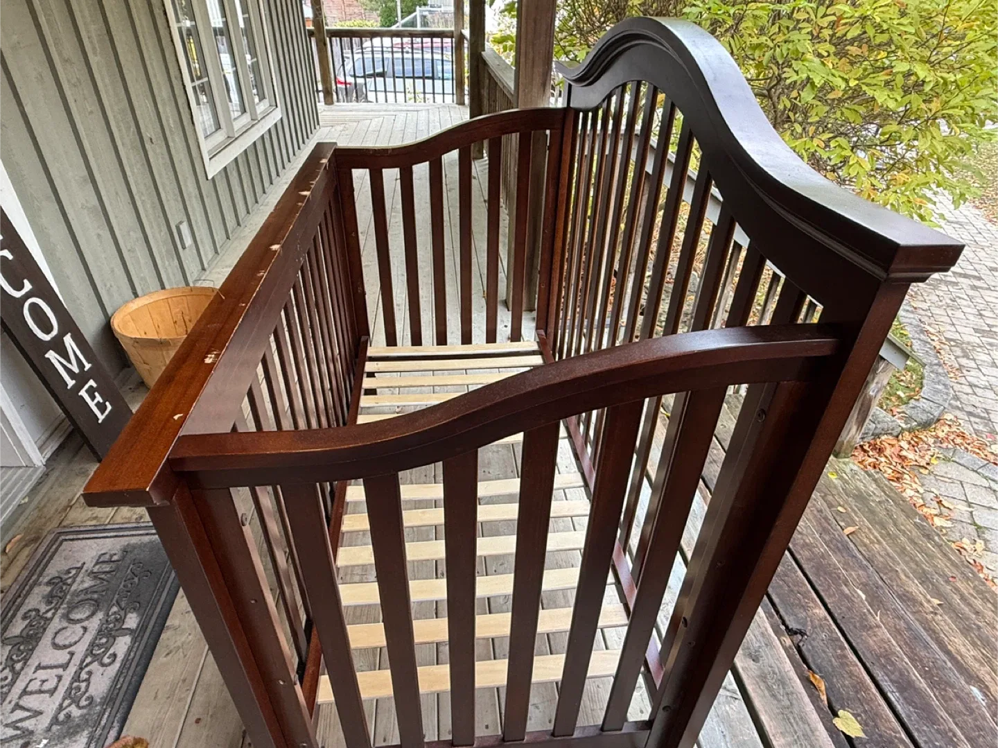 Convertible Crib - Brown image indicator(6)