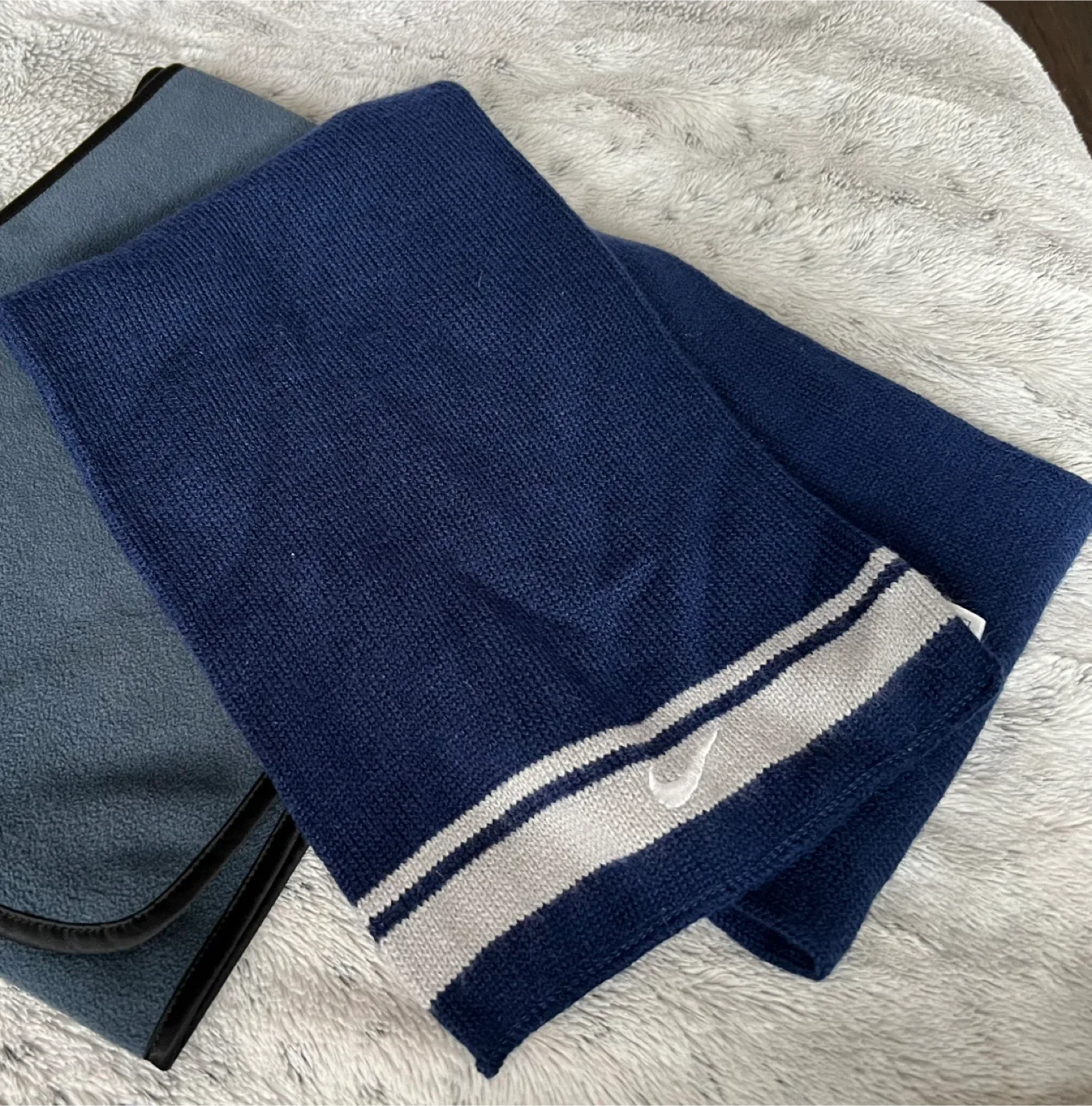 NIKE Navy Blue Acrylic Scarf - One Size image indicator(5)