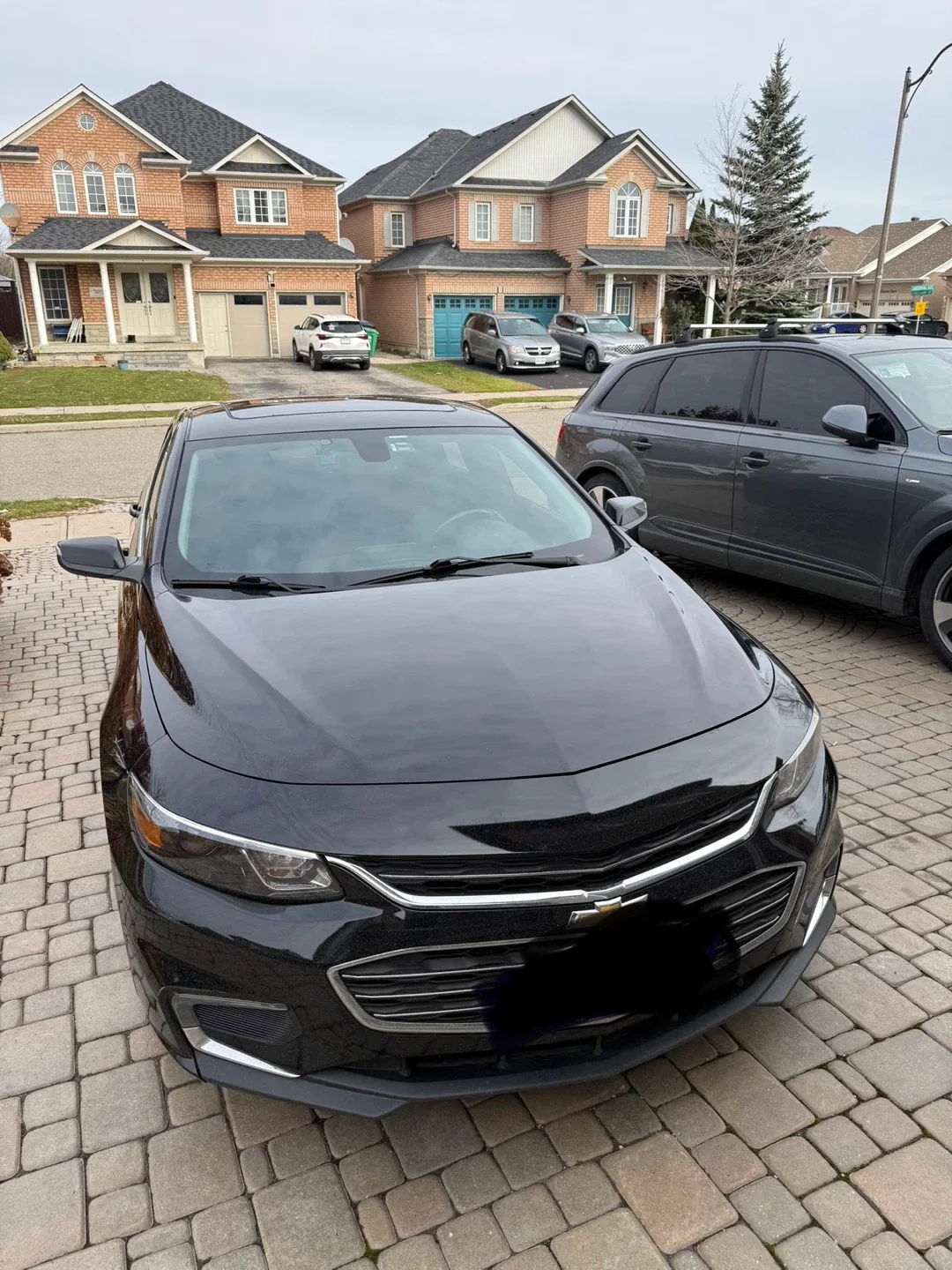 Black Chevrolet Malibu 2018 image indicator(9)