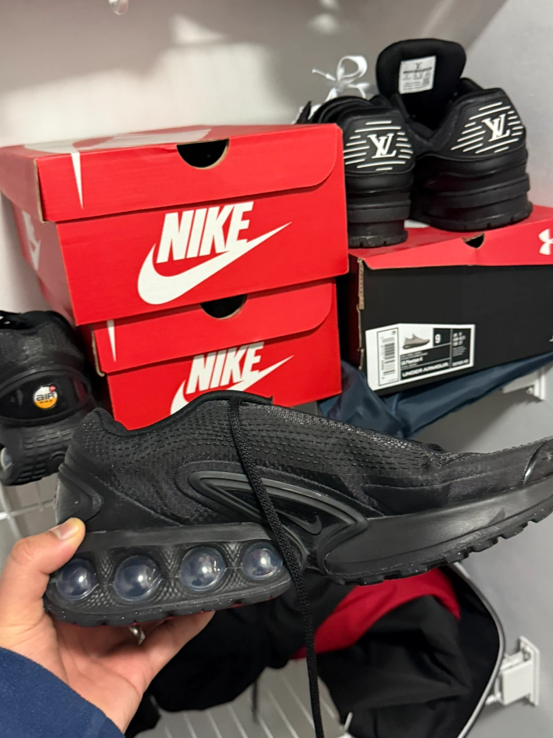 Nike Air Max More Uptempo Black - photo 3