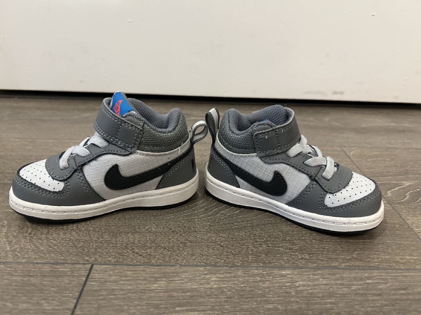 Nike Toddler Shoes (Size 5C) - photo 3