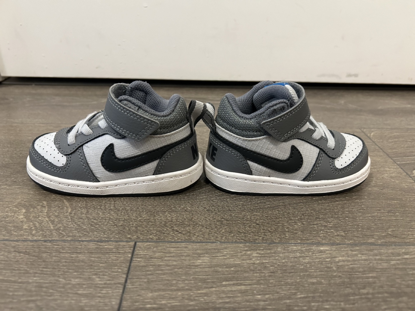 Nike Toddler Shoes (Size 5C) - photo 4