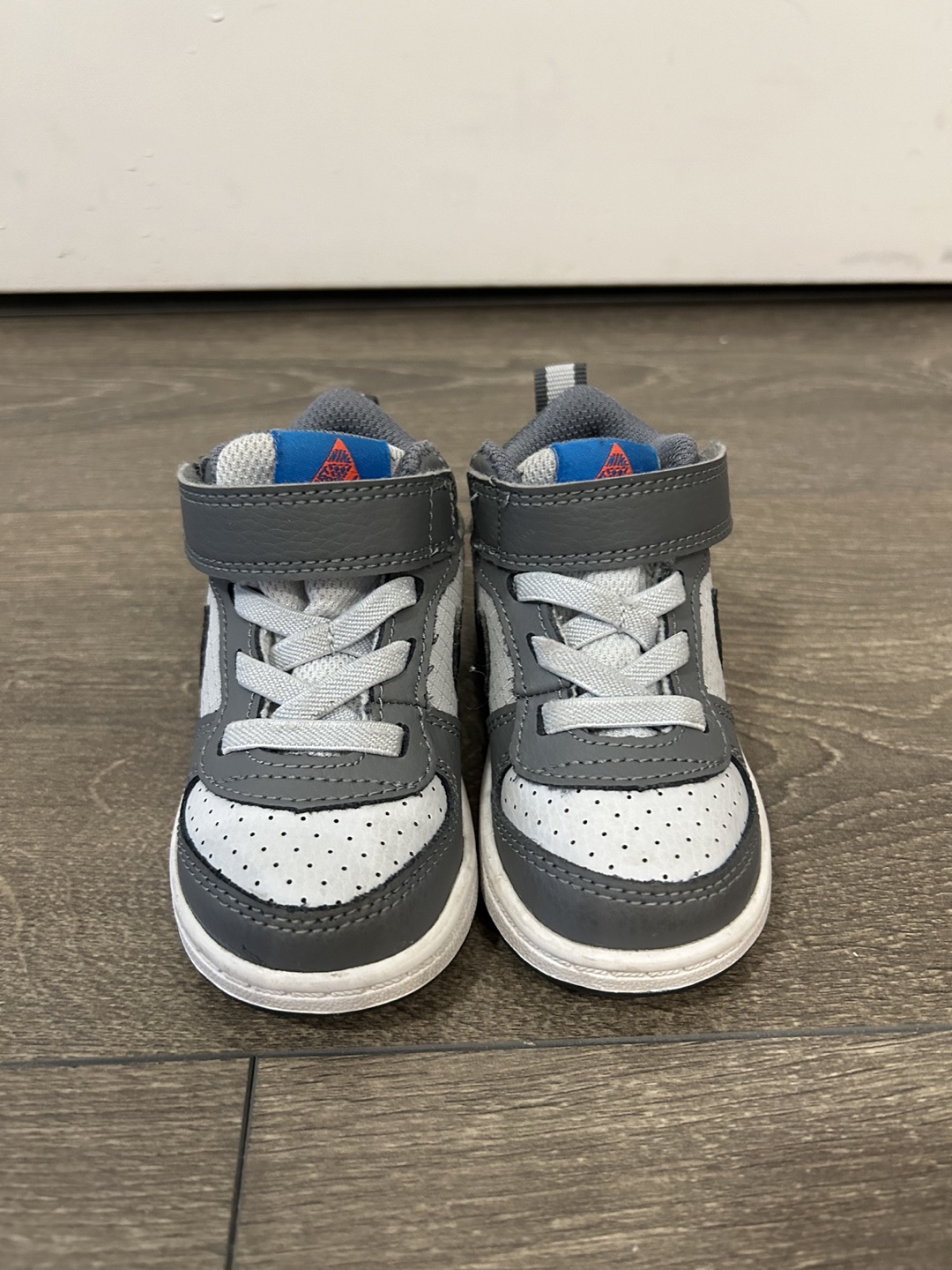 Nike Toddler Shoes (Size 5C) - photo 2