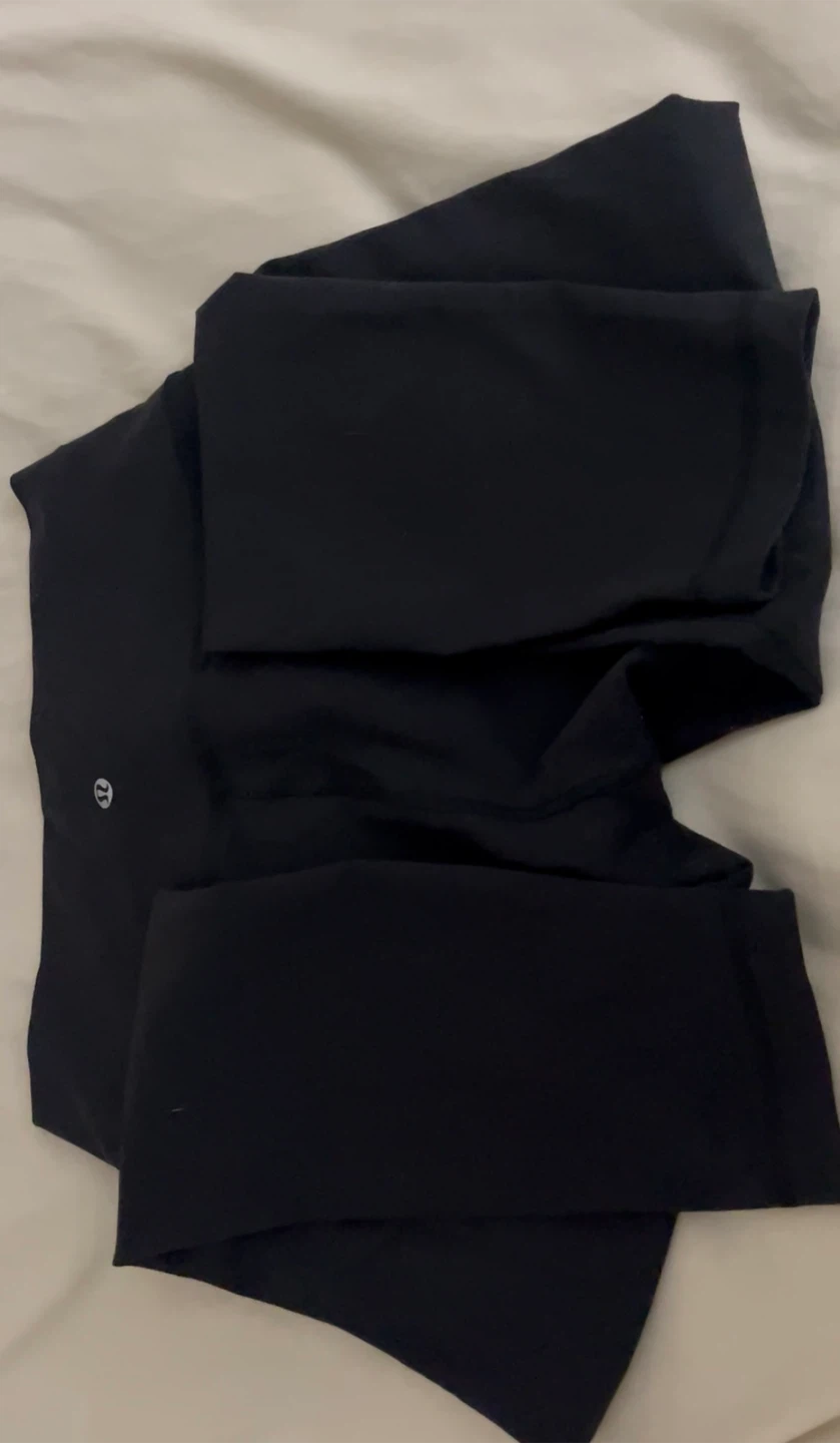 Lululemon Black Leggings - photo 3