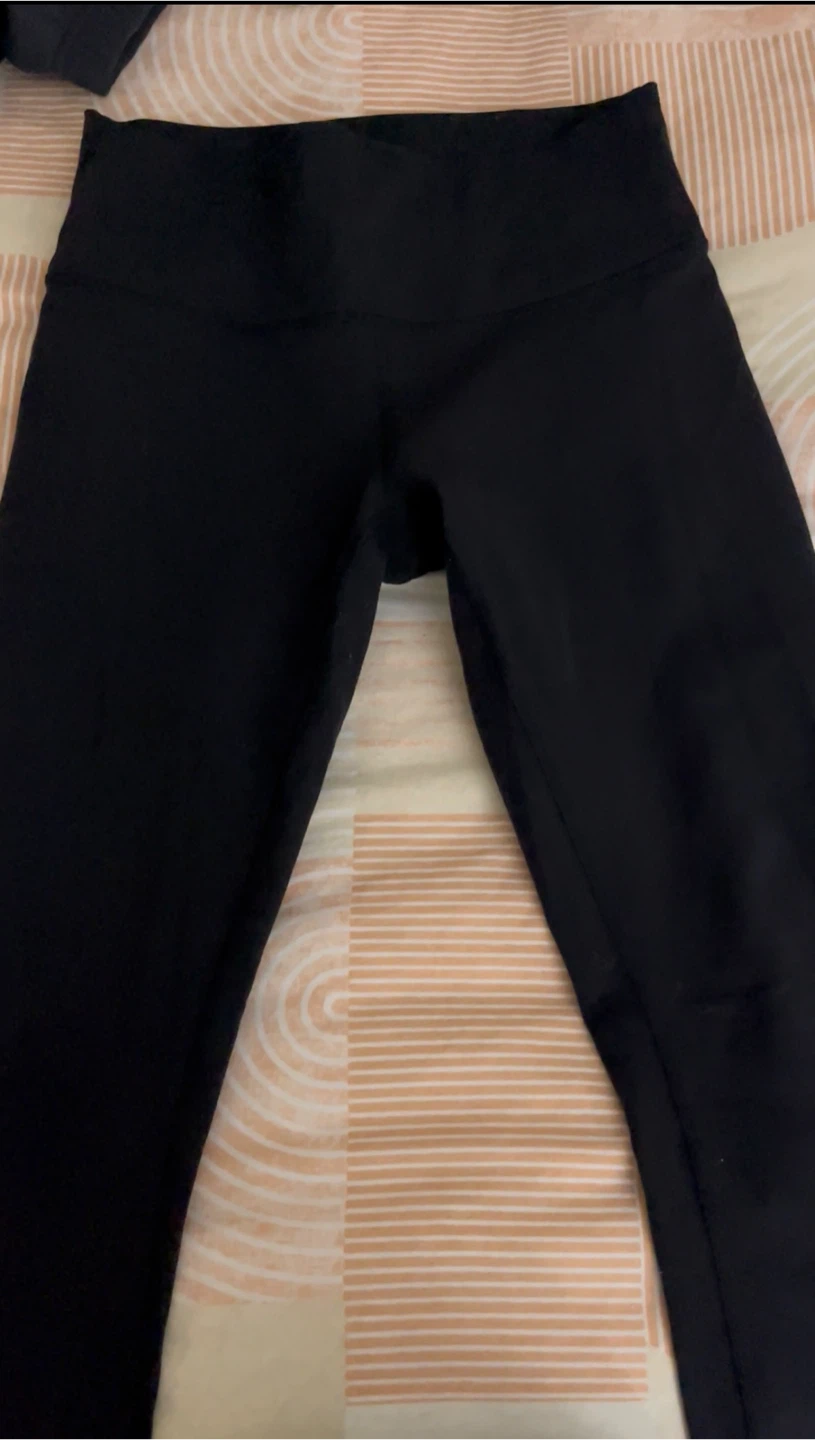 Lululemon Black Leggings - photo 2