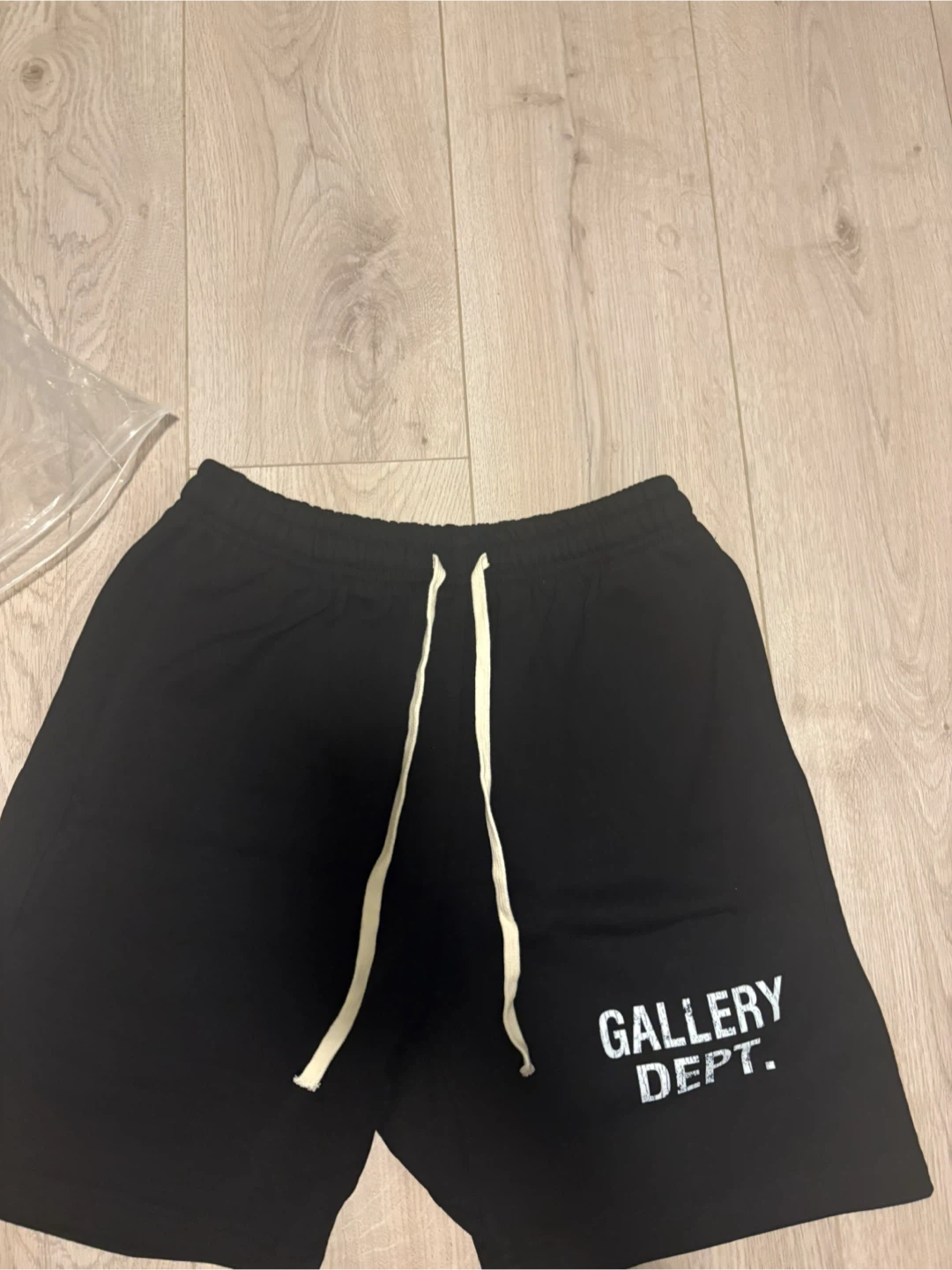 Gallery Dept. Black Shorts - Size M - photo 4