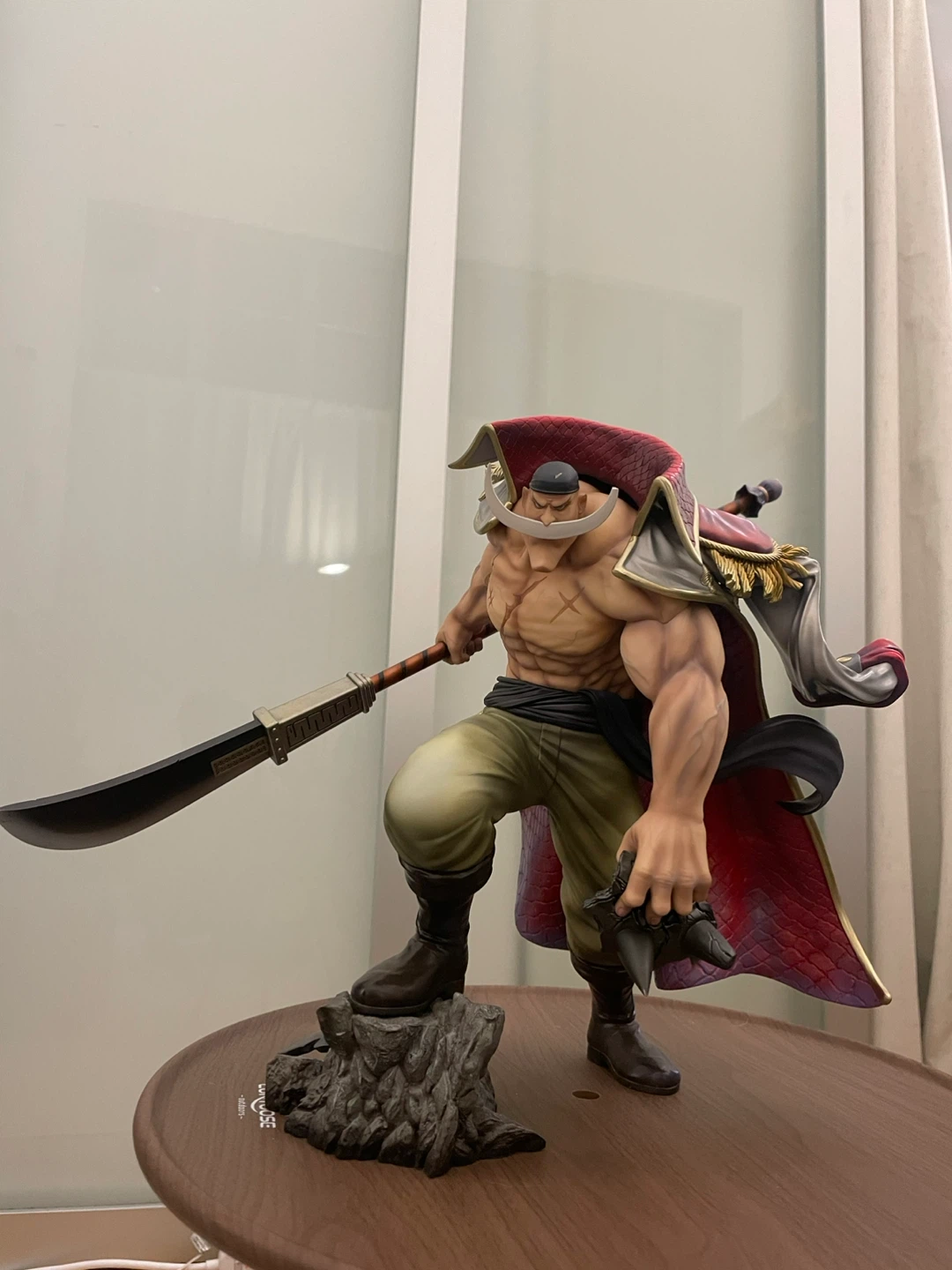 One Piece Whitebeard Figure - photo 2