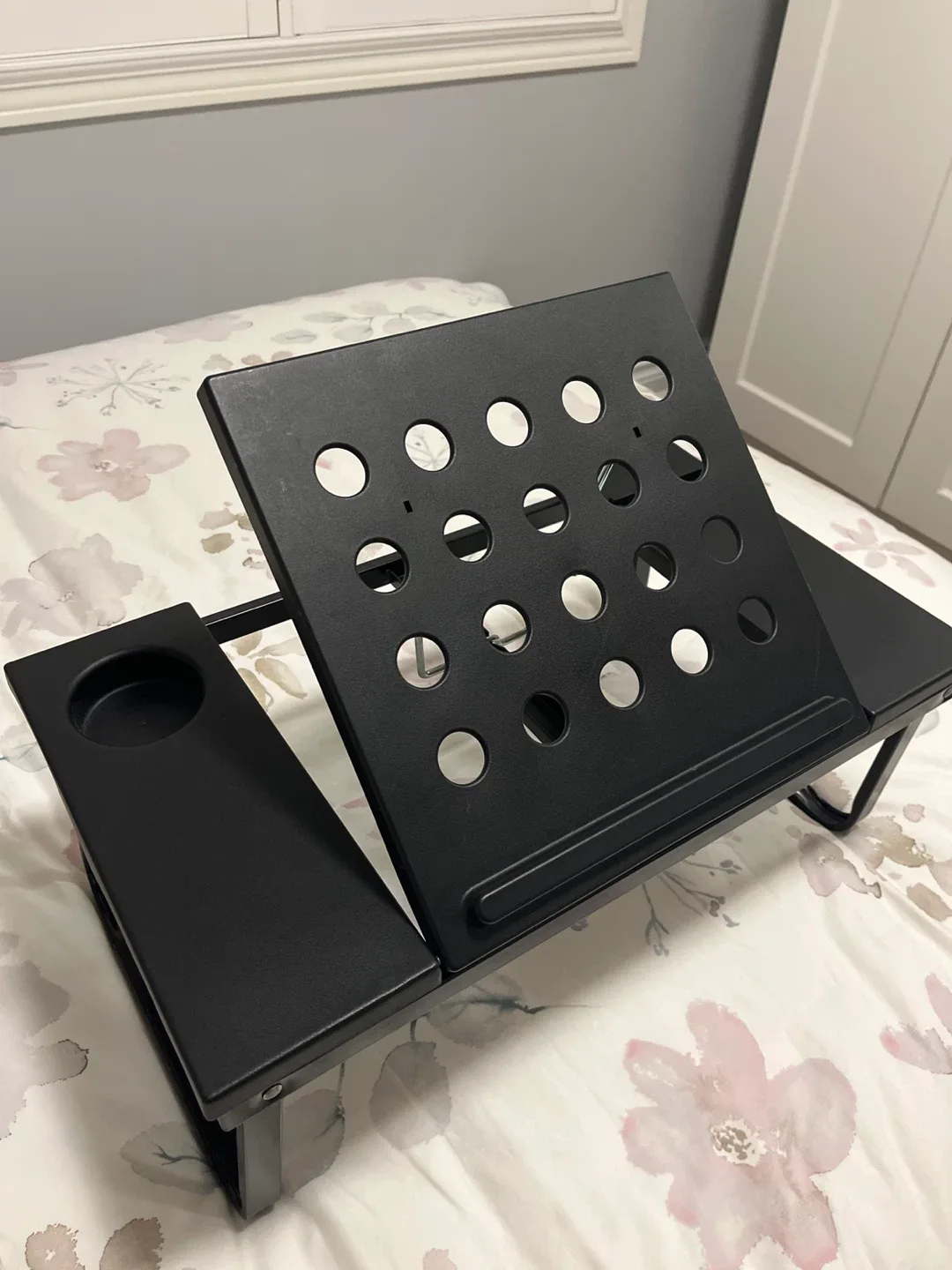 Black Foldable Laptop Bed Desk image indicator(3)