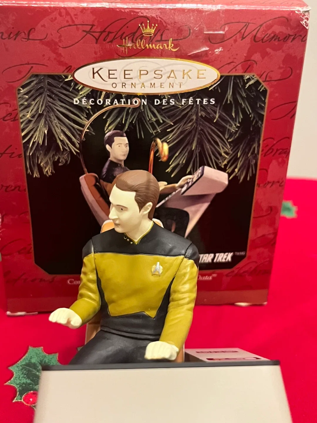 Hallmark Keepsake Star Trek Commander Data Ornament image indicator(4)