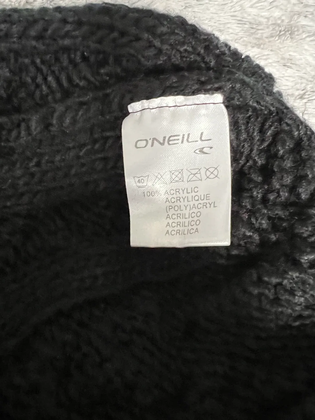 Ladies O'Neill Black Acrylic winter hat image indicator(3)