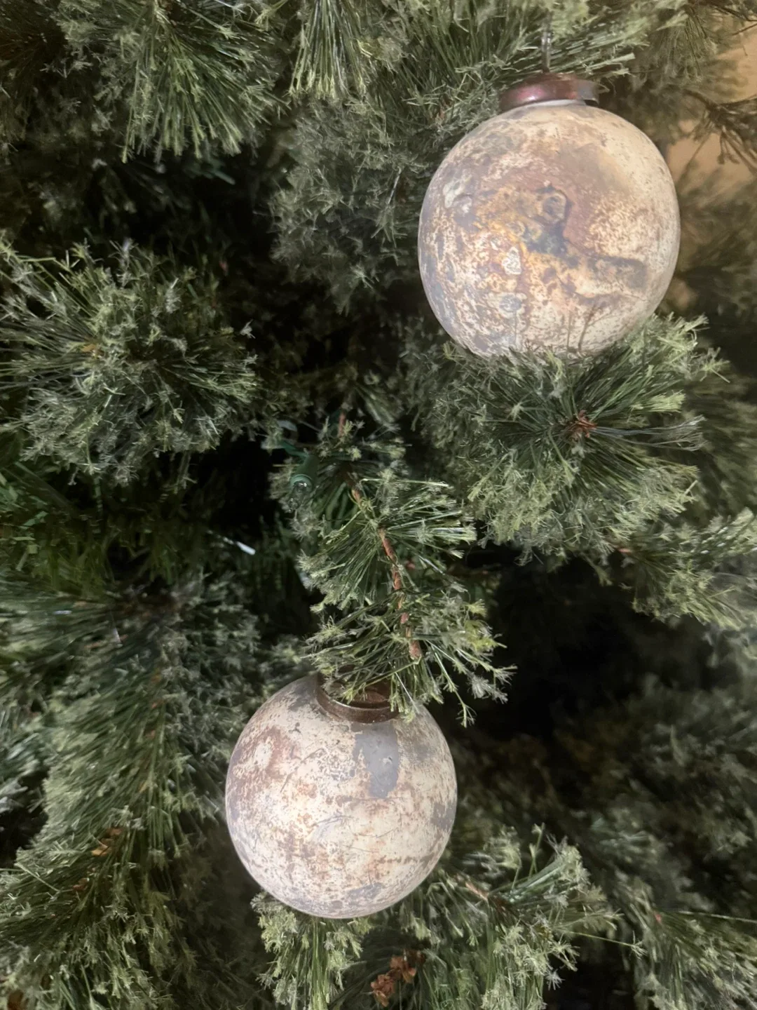 Antique marbled metal ornaments - set of 2 image indicator(2)