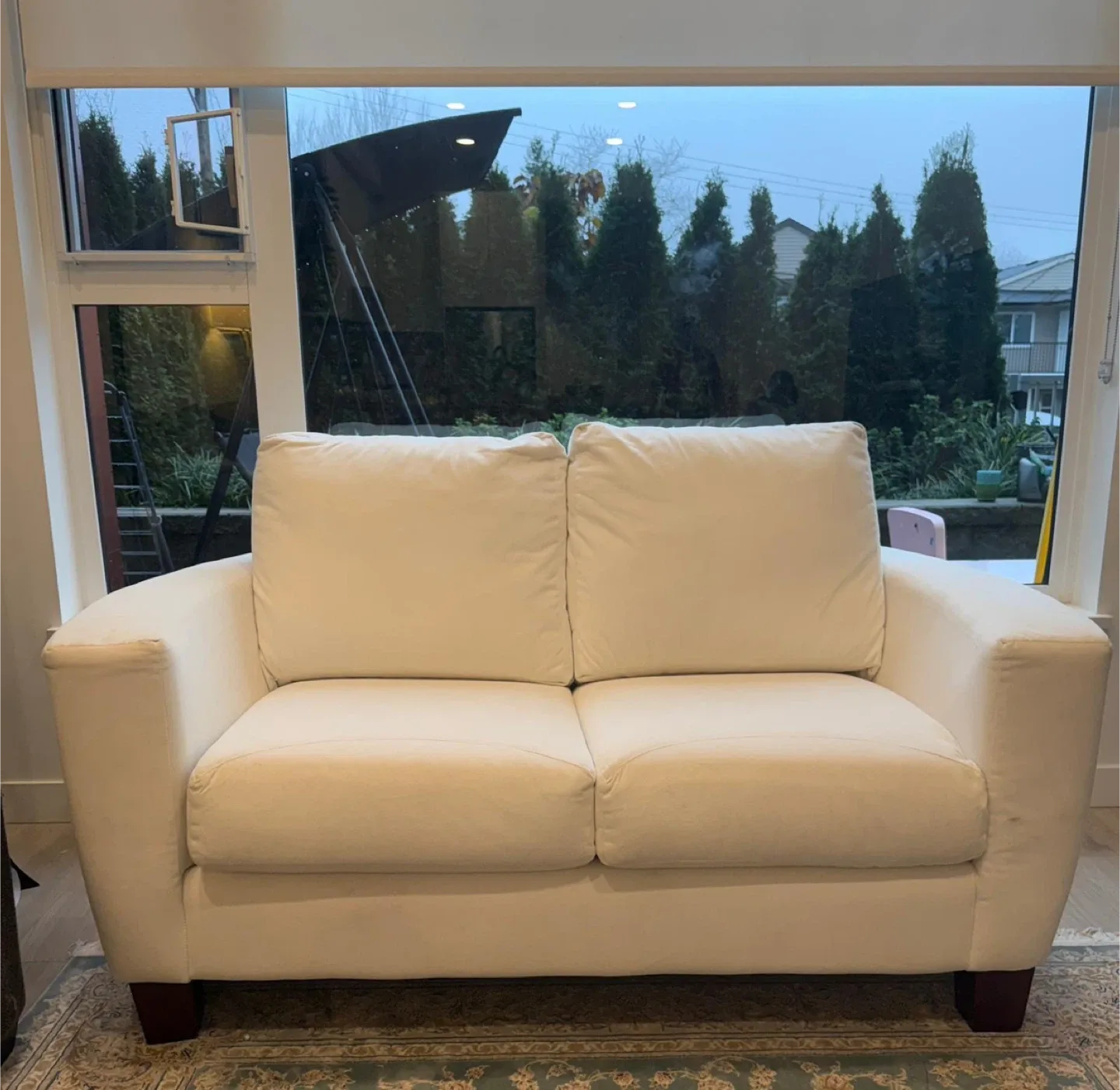 White Loveseat Sofa image indicator(3)