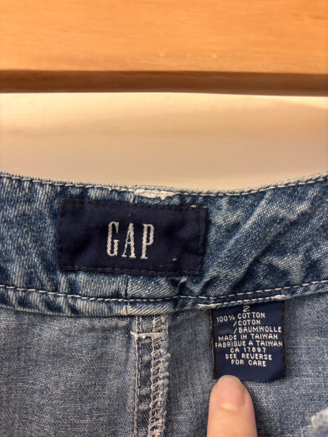 GAP Denim Skirt - Size 2 - photo 3