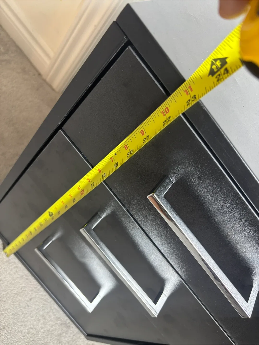 Black Metal 3-Drawer Filing Cabinet with Key image indicator(5)