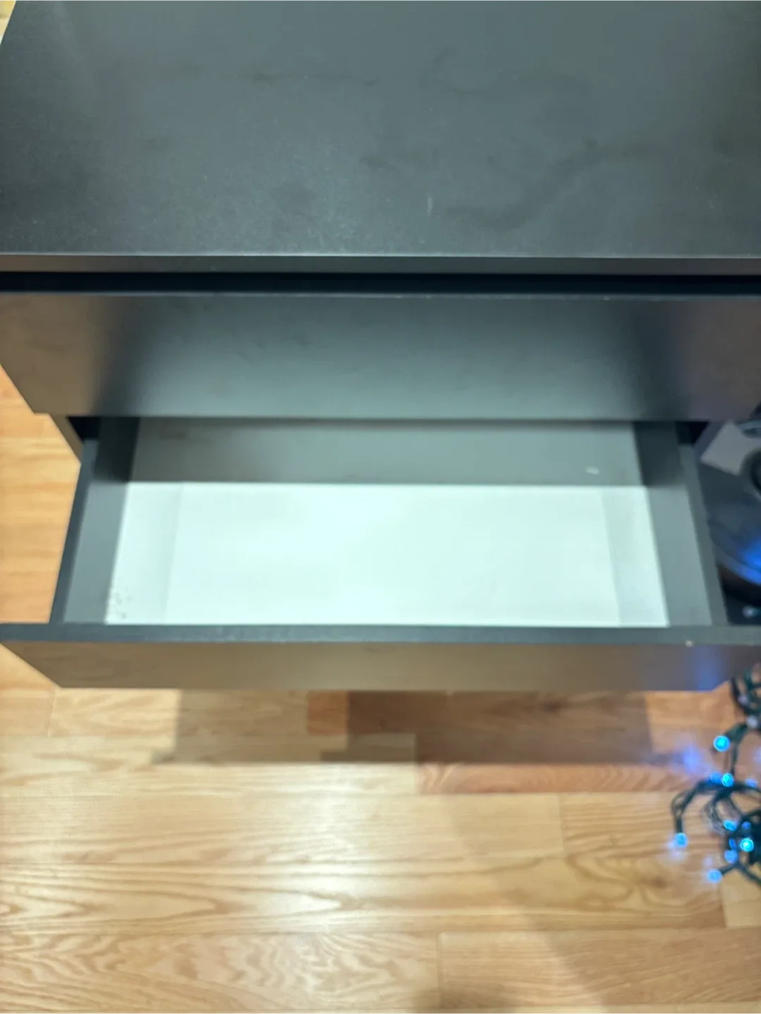 Black 4-Drawer Dresser image indicator(4)