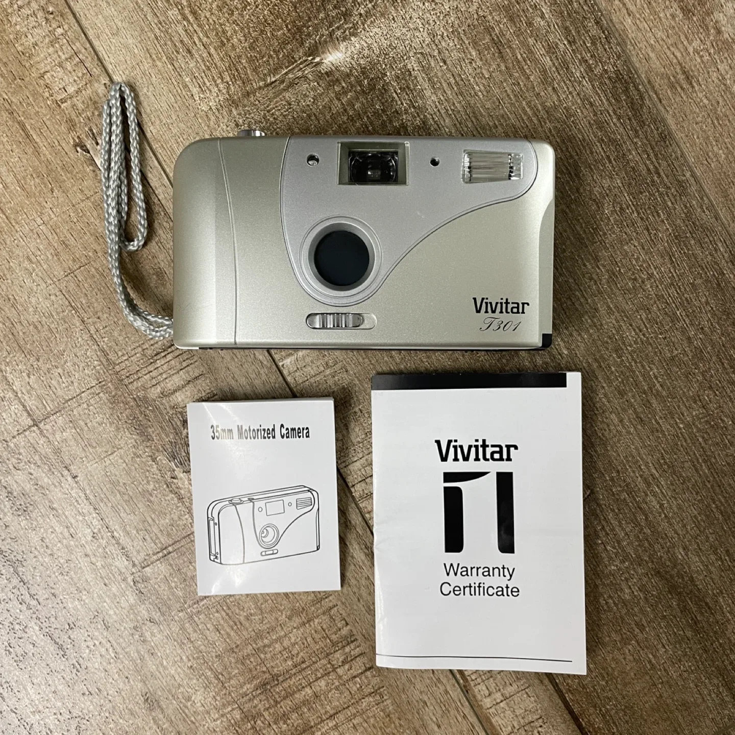 BRAND NEW 🥕 Vivitar T301 35mm Film Camera thumbnail