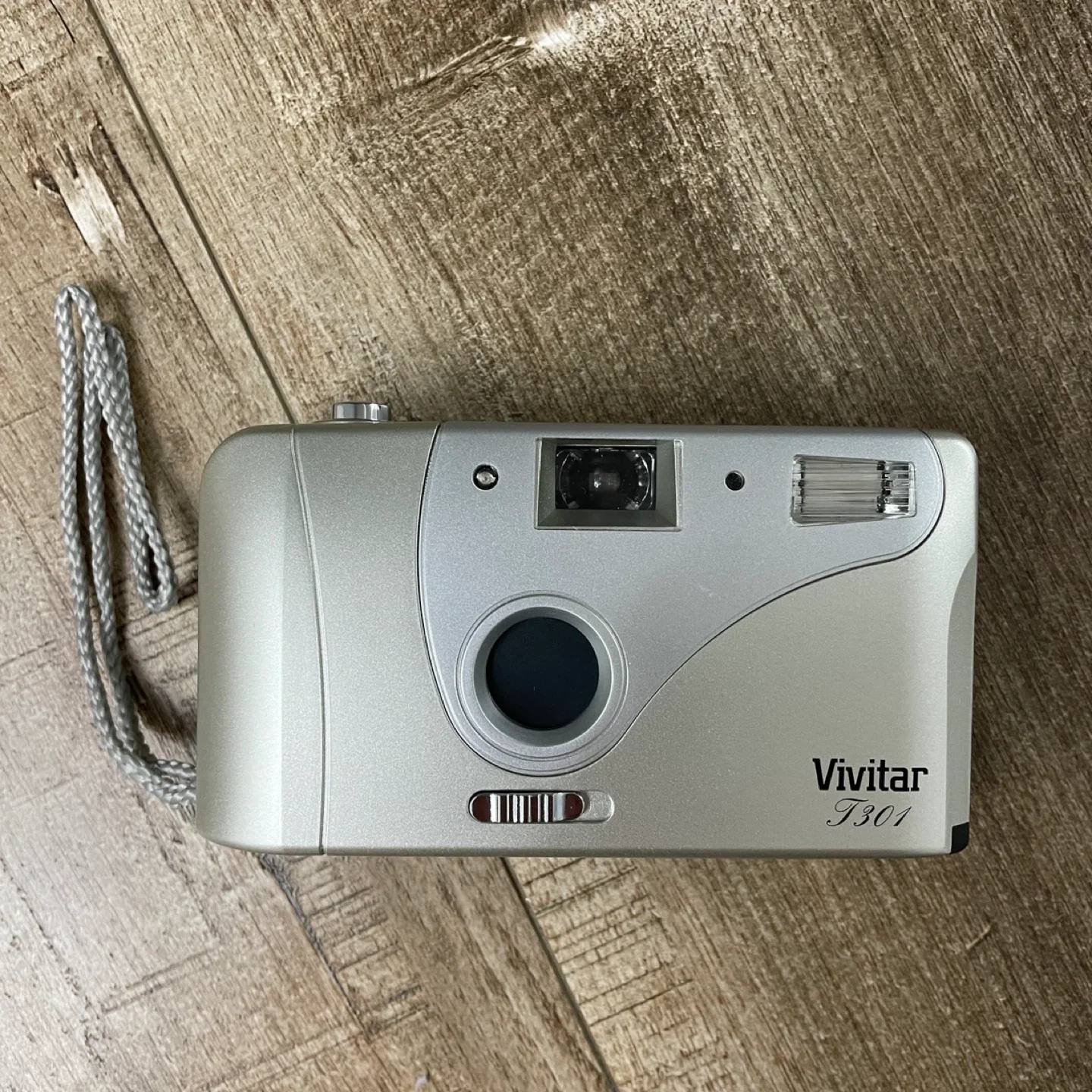 BRAND NEW 🥕 Vivitar T301 35mm Film Camera image indicator(2)