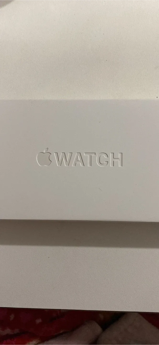 Brand New Apple Watch Series 11 Rose Gold image indicator(2)
