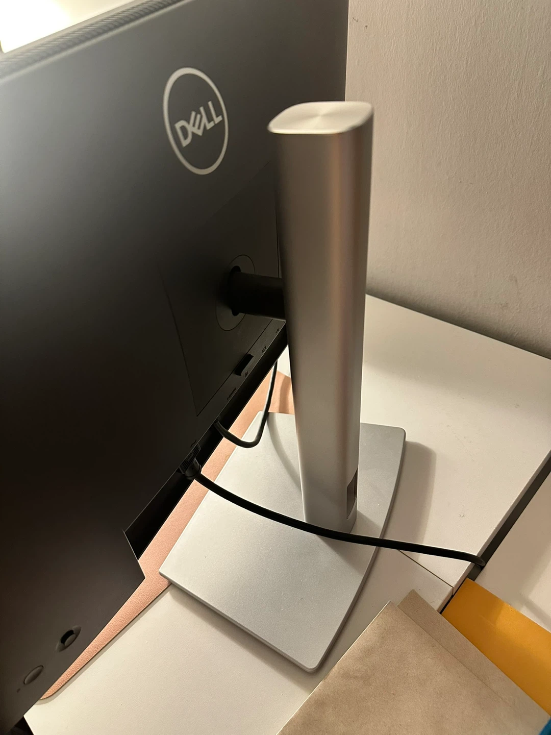 Dell Monitor - Silver P2425H monitor - photo 2