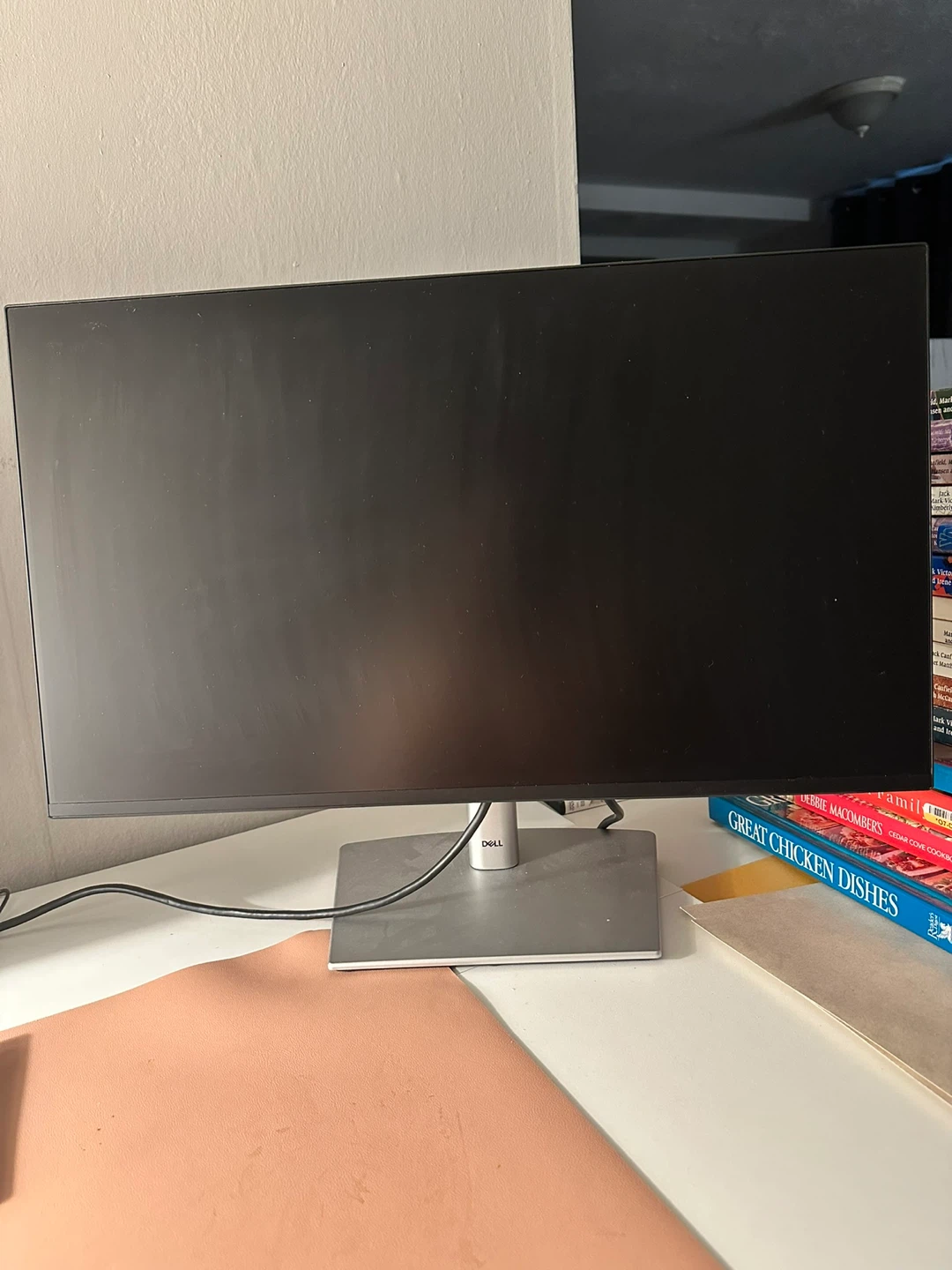 Dell Monitor - Silver P2425H monitor