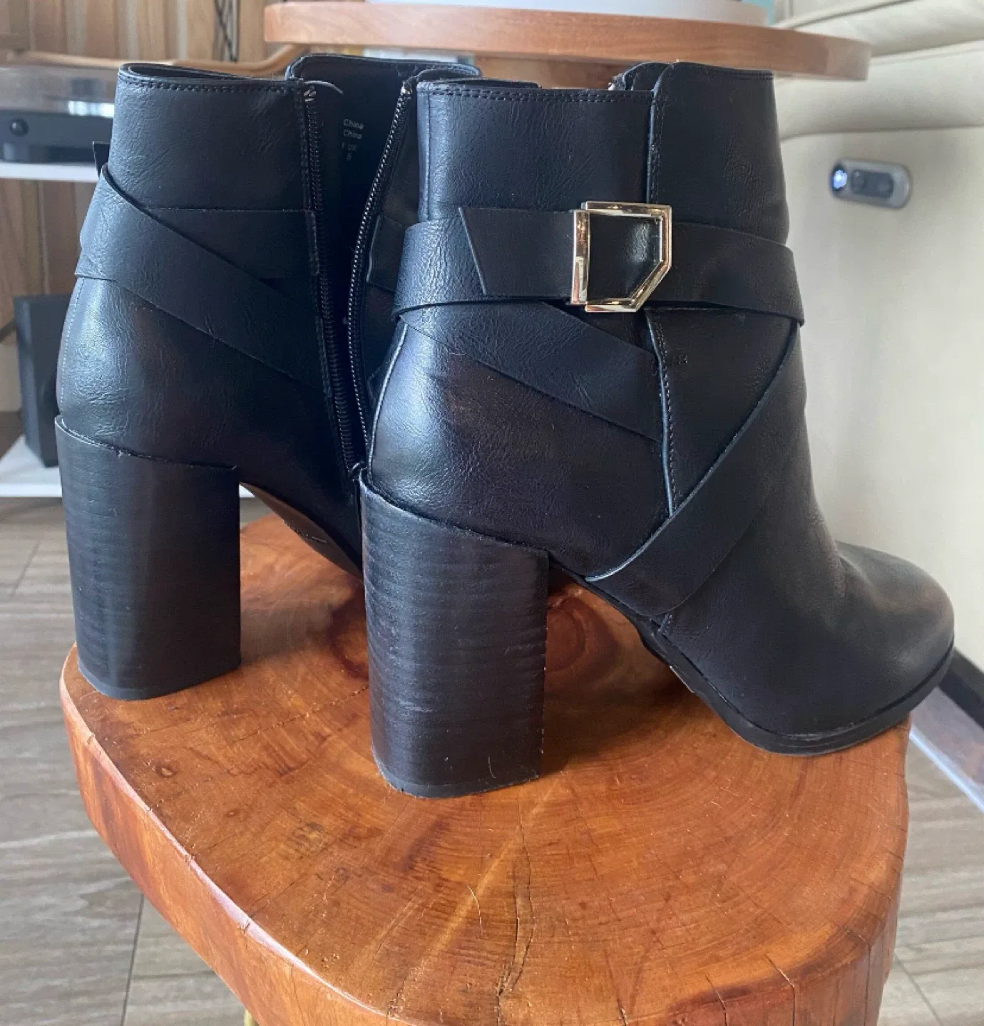 Forever 21 Black Ankle Boots - Size 7.5