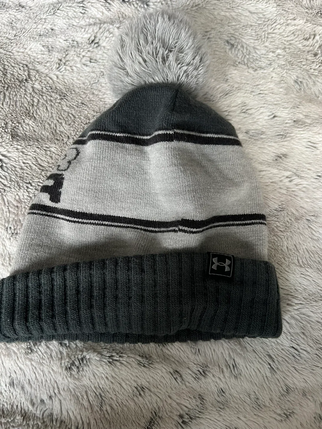 Kids Under Armour Gray Beanie image indicator(2)