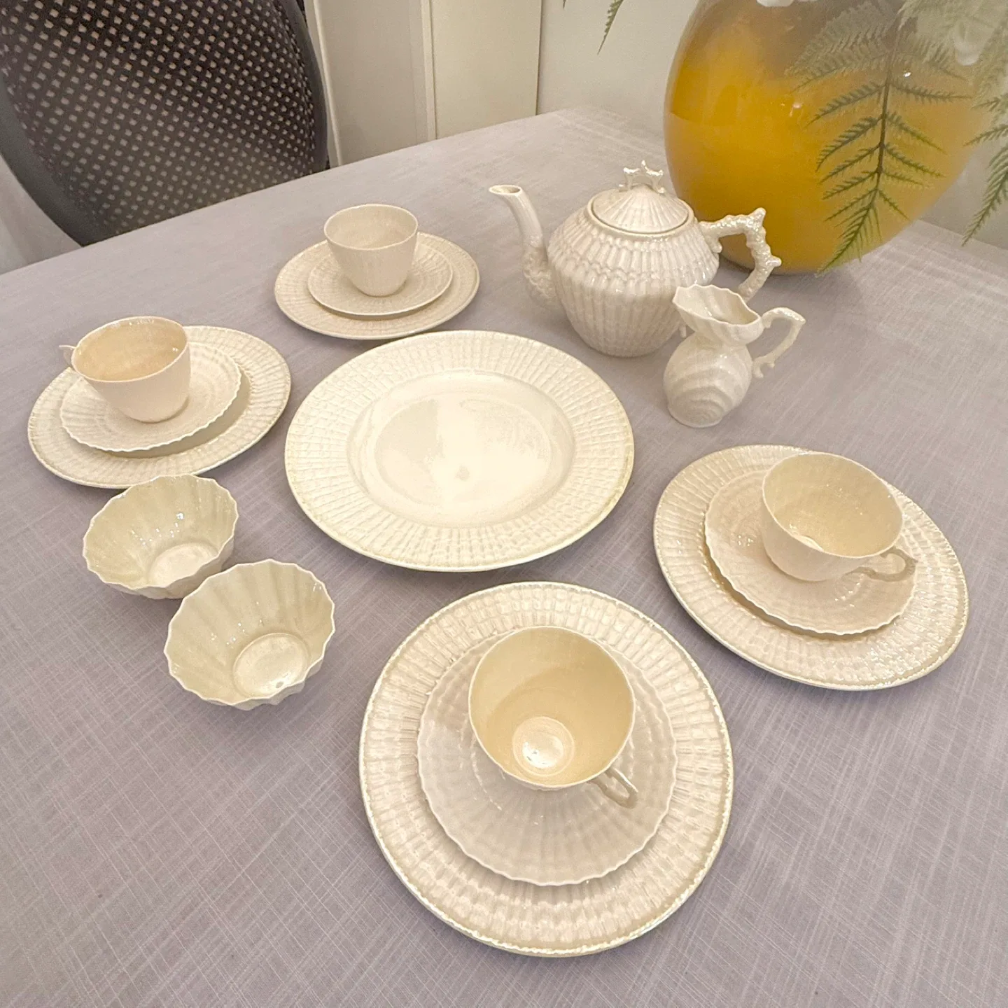 Belleek Limpet tea set for 4 image indicator(6)