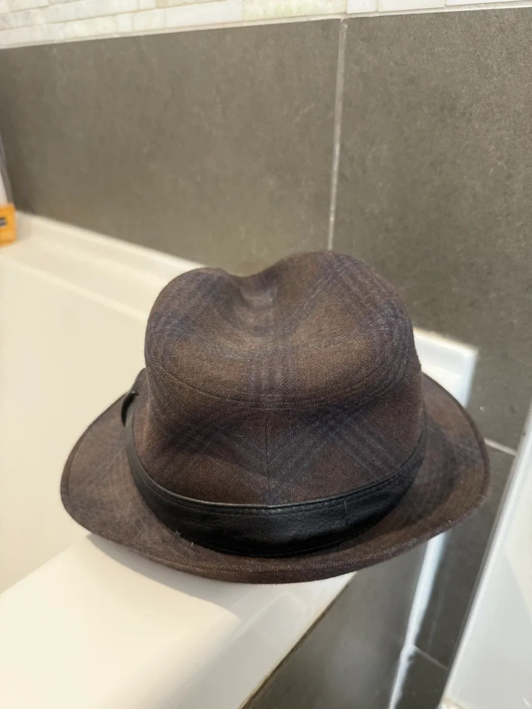 Hermès Brown Wool Hat Size 61 image indicator(2)
