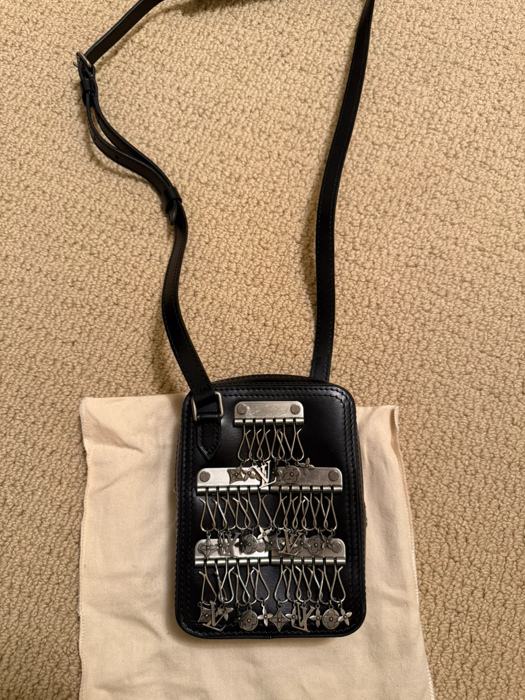Louis Vuitton Men’s Danube Messenger Bag - photo 2