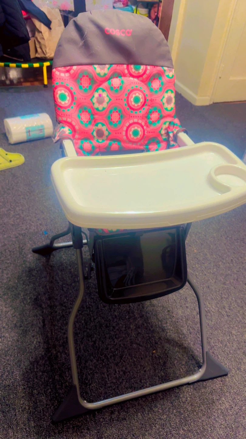 Cosco Floral High Chair - photo 2