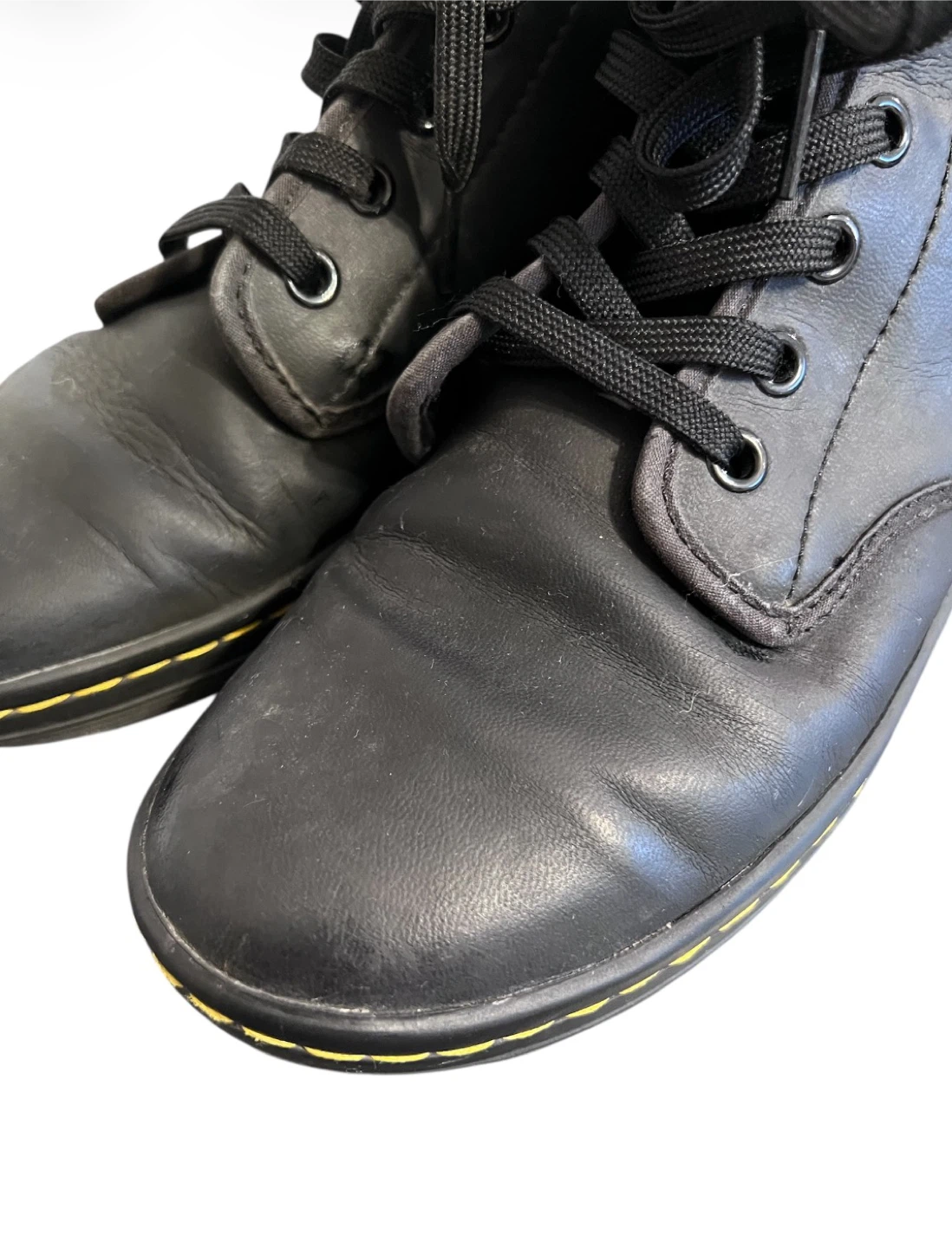 Dr. Martens Shoreditch Boots –Women’s Size 7 - photo 4
