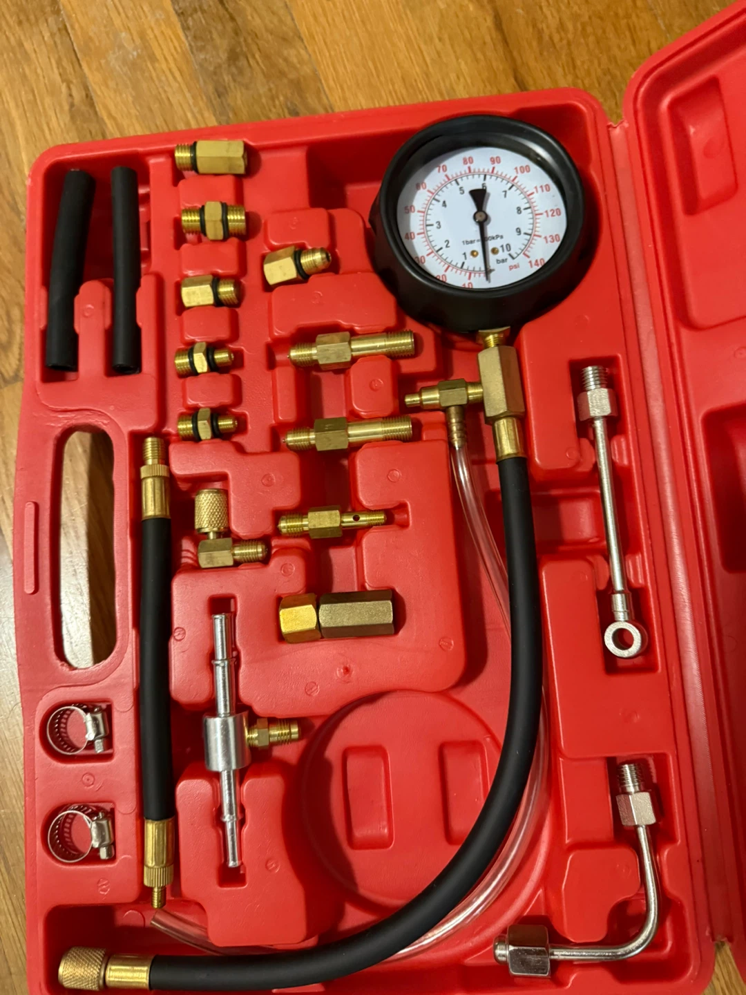 Fuel Pressure Tester Kit