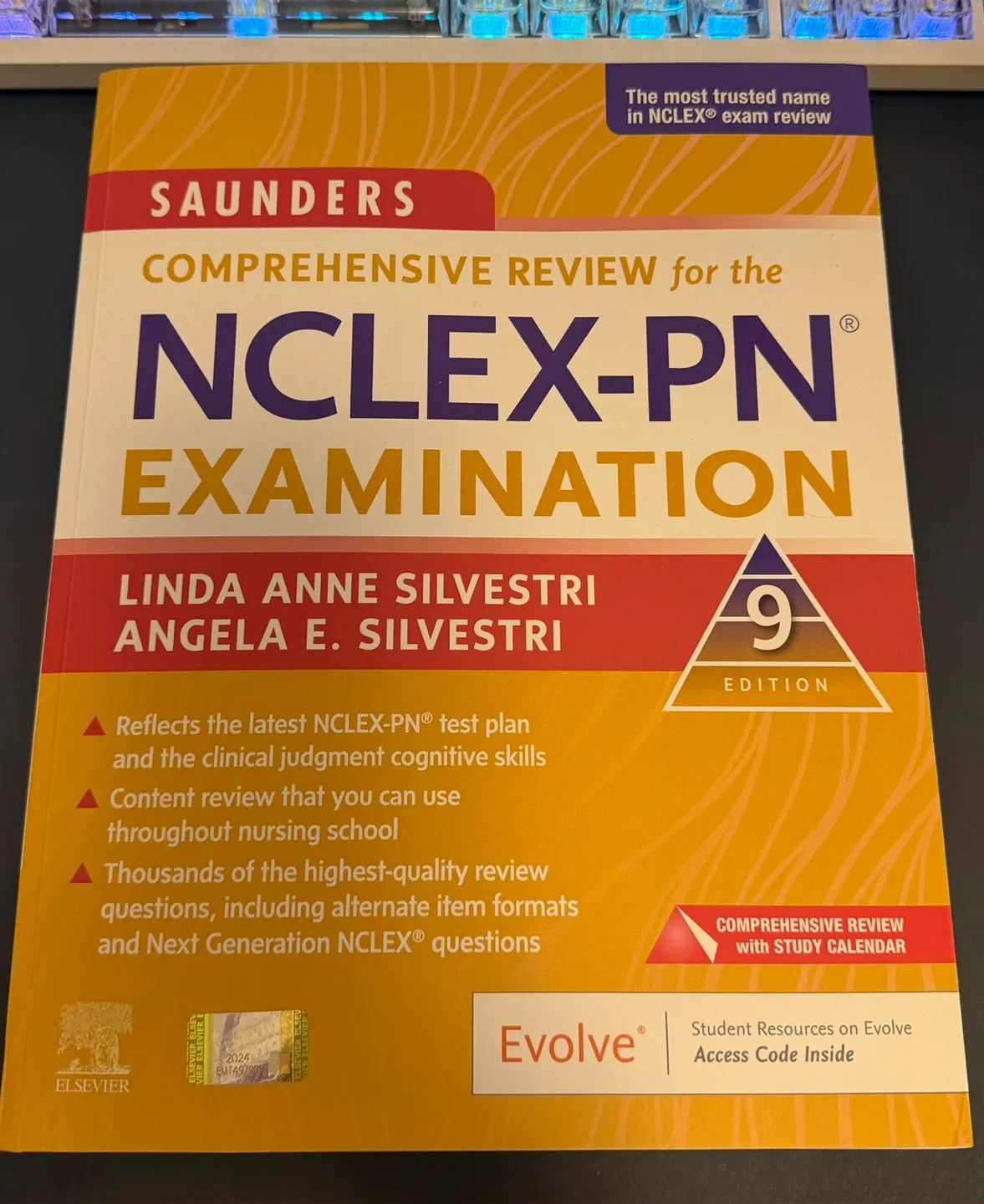 Saunders NCLEX-PN Examination Review, 9th Edition