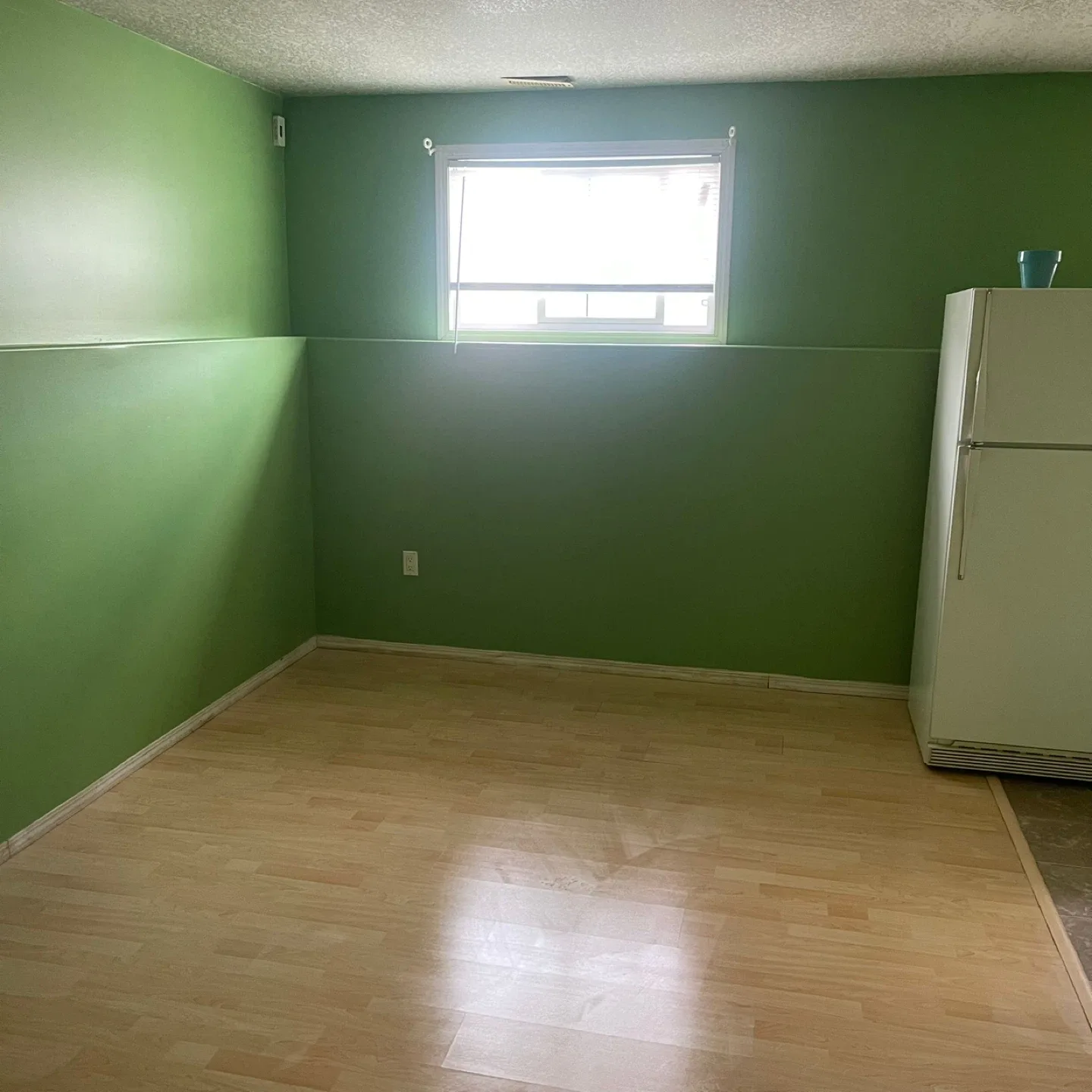 Basement For Rent NE image indicator(3)