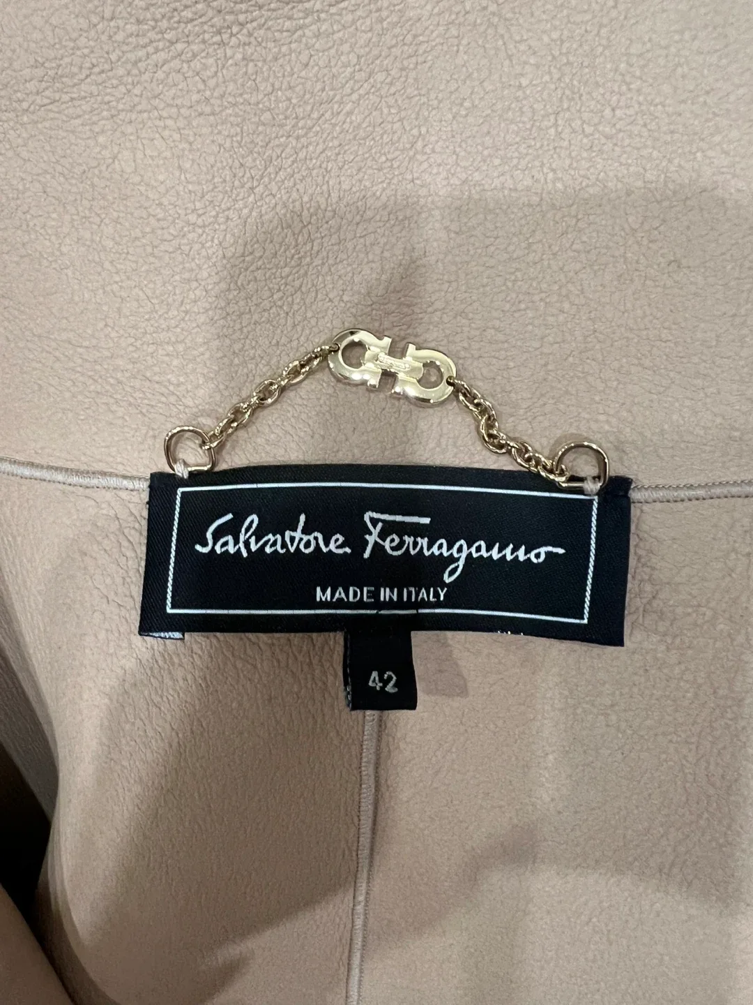 Salvatore Ferragamo Lamb's Shearling Vest - Size 42 image indicator(2)