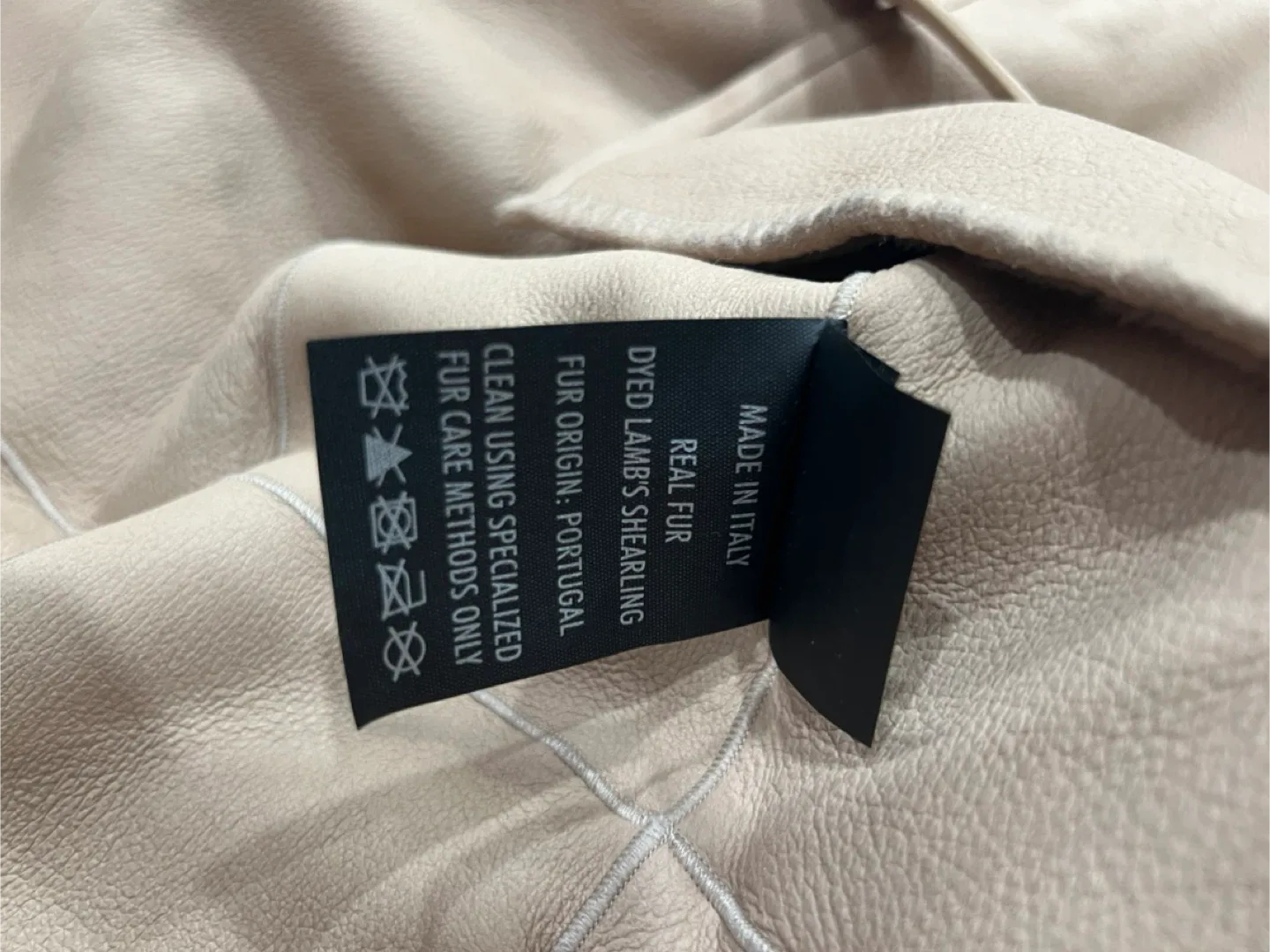 Salvatore Ferragamo Lamb's Shearling Vest - Size 42 image indicator(6)