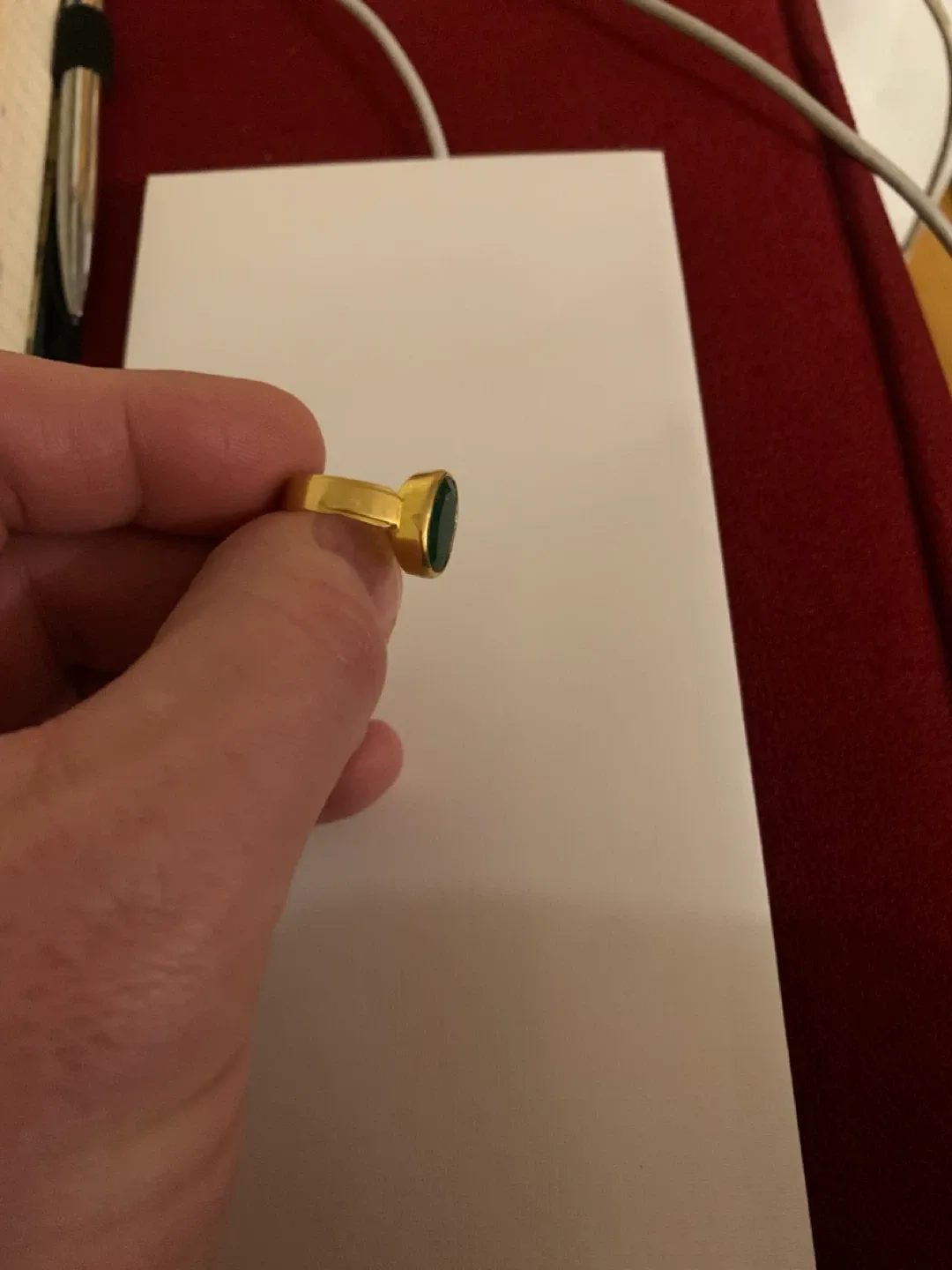Stunning 22 Karat yellow gold emerald ring - only $1000 image indicator(8)
