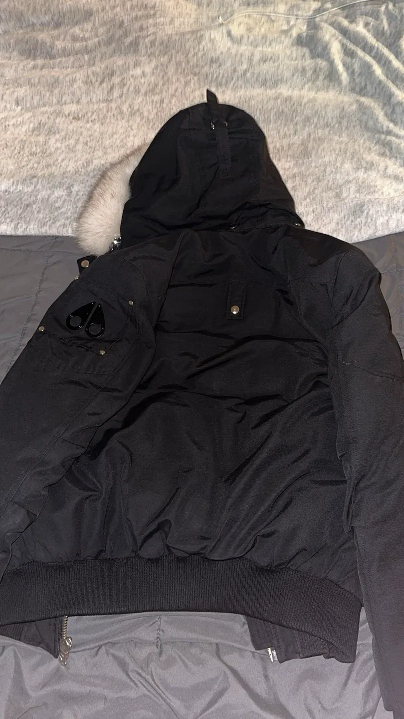 Moose Knuckles Bomber Jacket - Black, Size M image indicator(2)