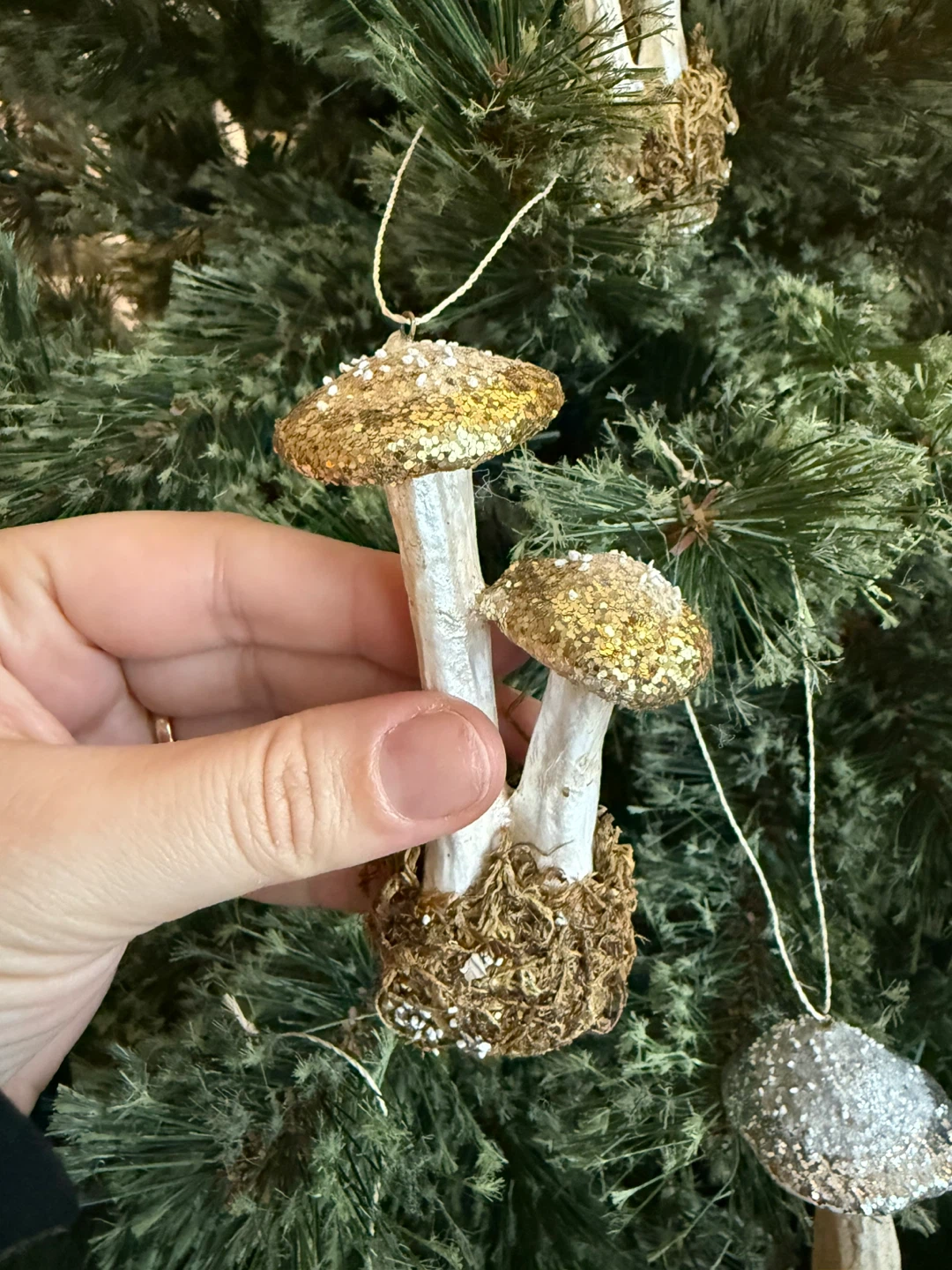 Mushroom glitter holiday ornaments - photo 4