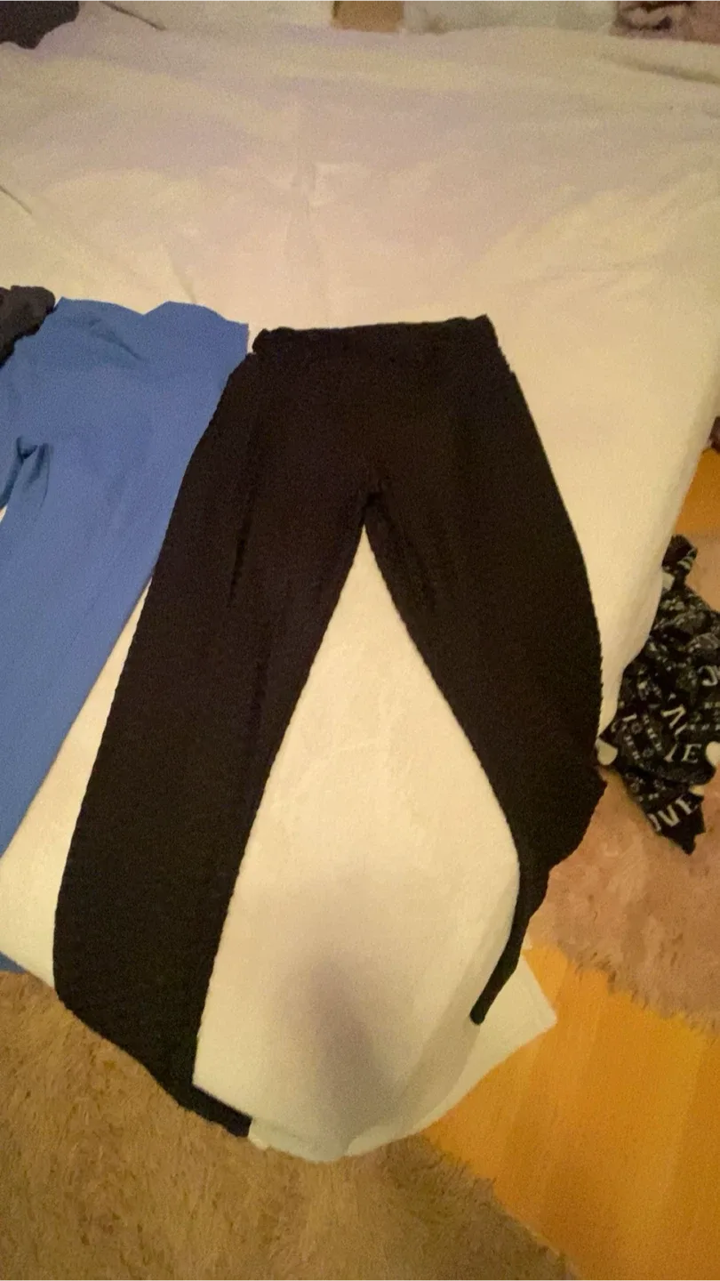 Mix Lot Leggings - Black, Blue, Grey image indicator(5)